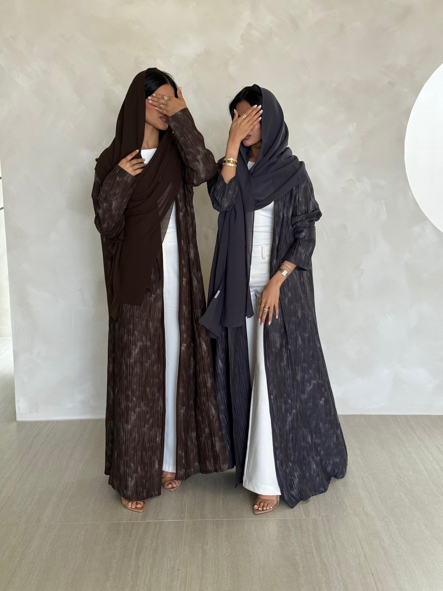 LUMI ABAYA