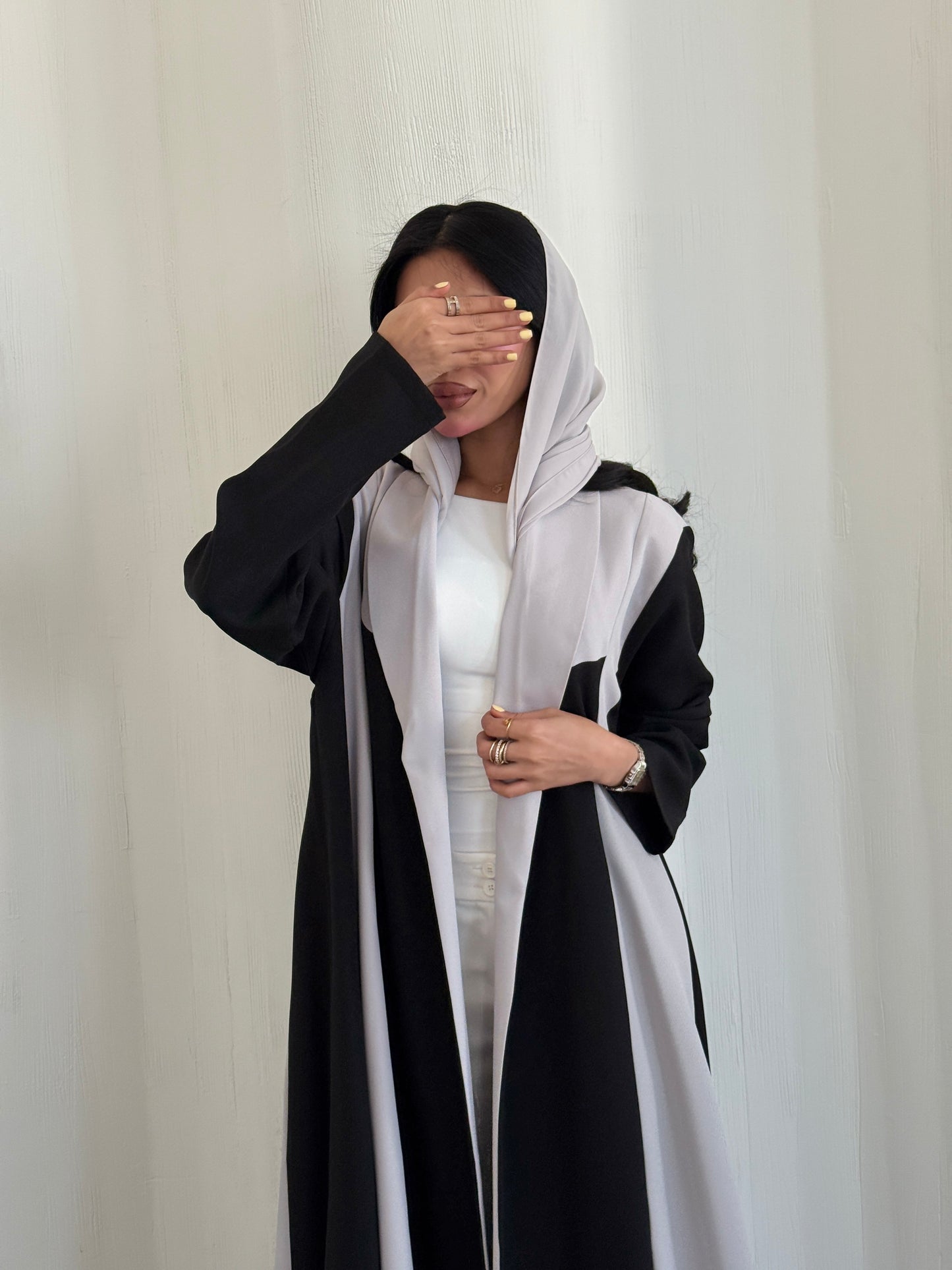 LYVA ABAYA