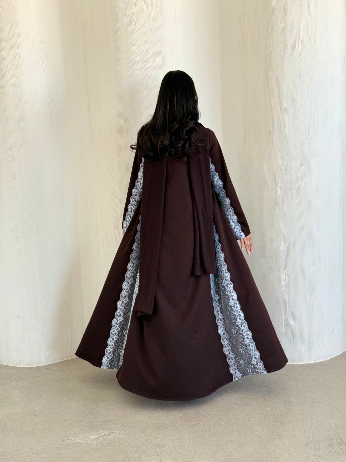 LUXE ABAYA