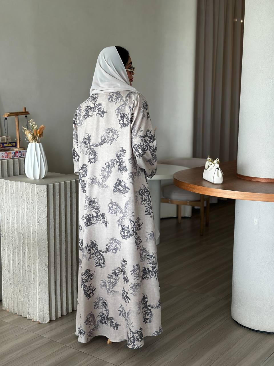 VERSA ABAYA
