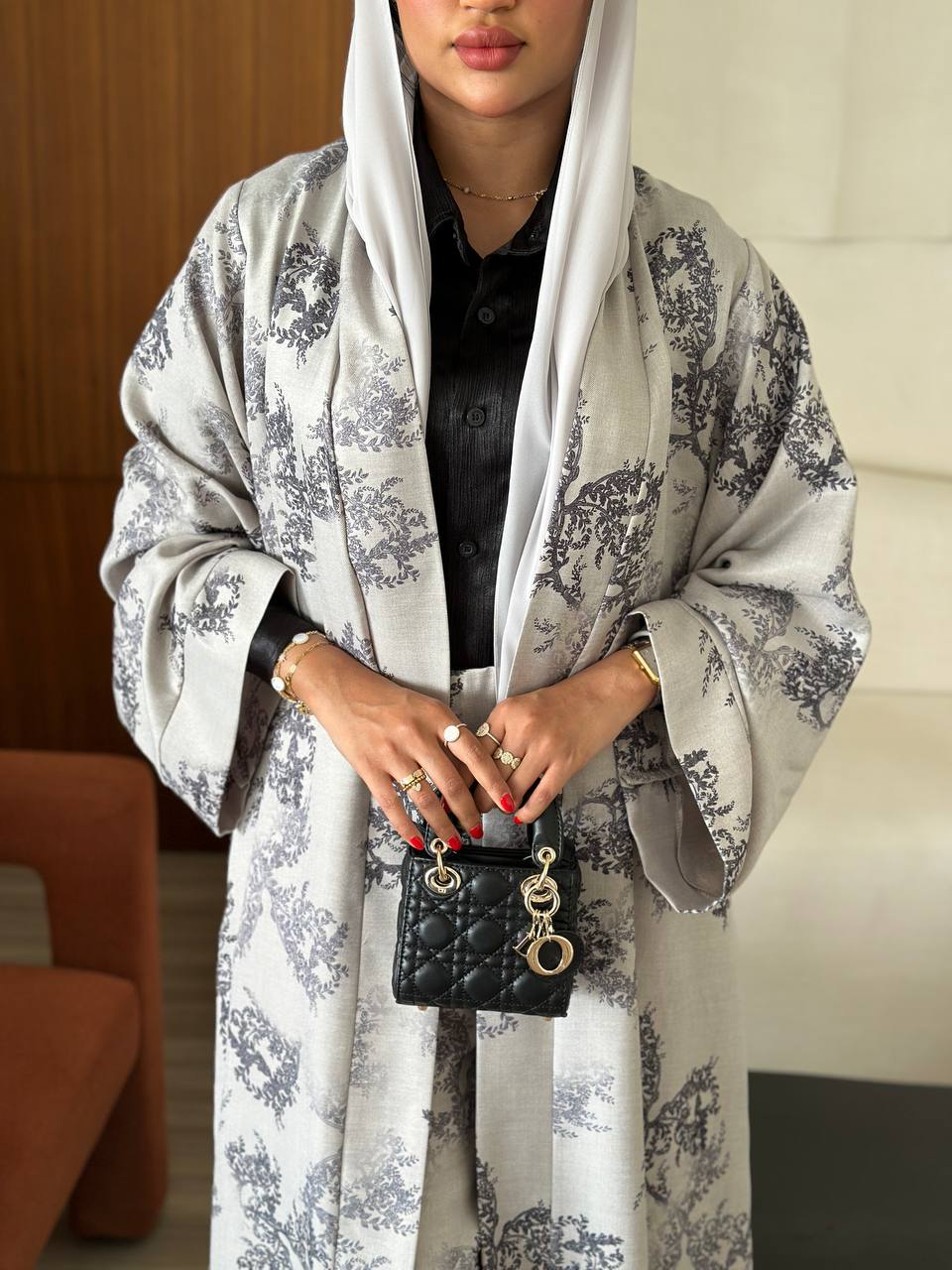 VERSA ABAYA