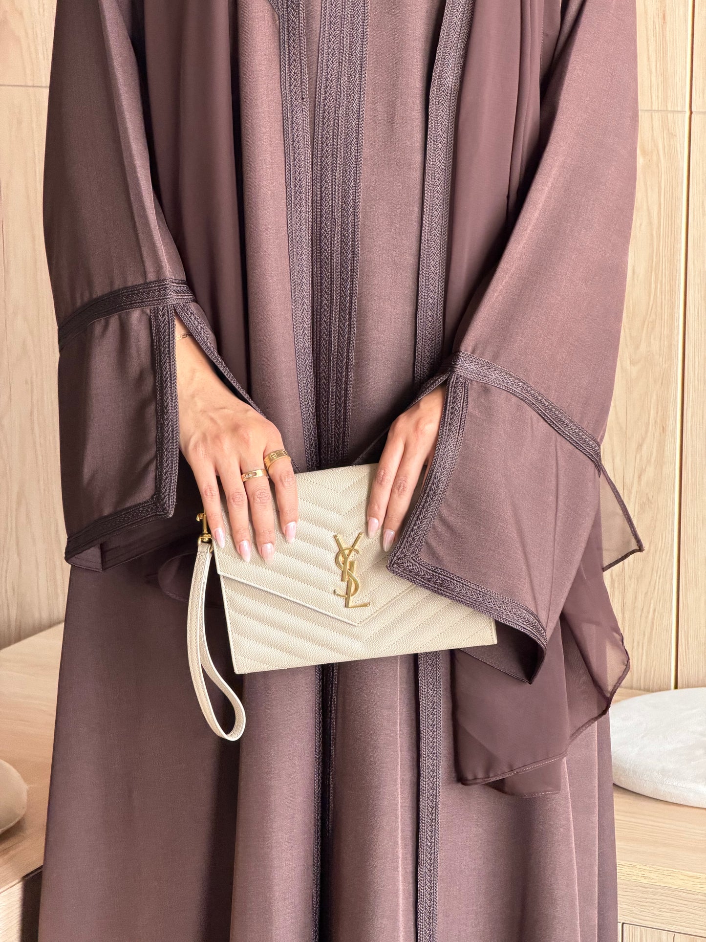 AZRA ABAYA