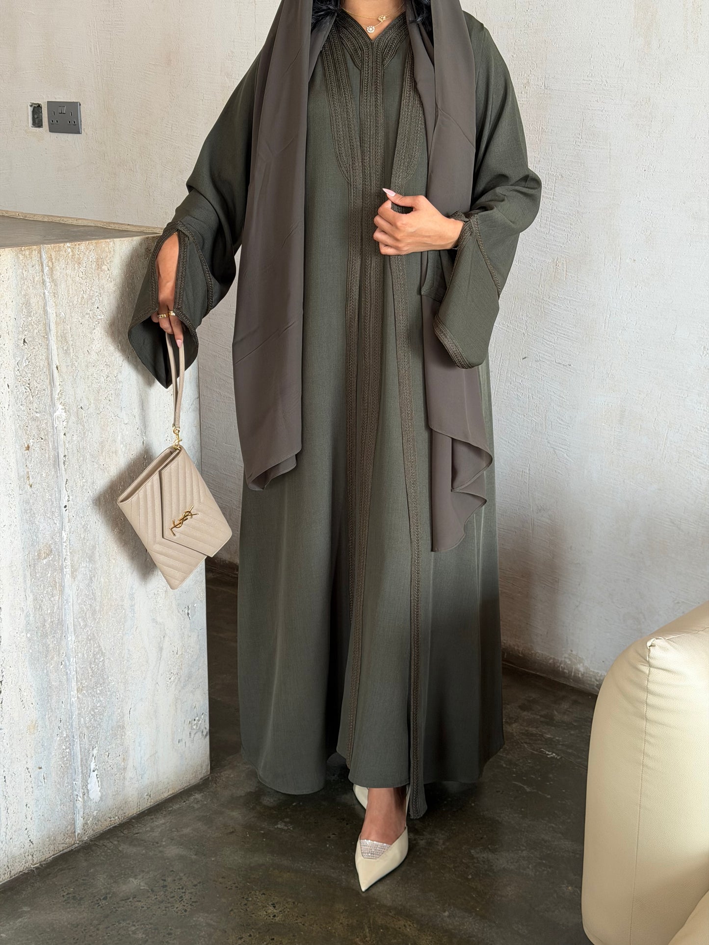AZRA ABAYA