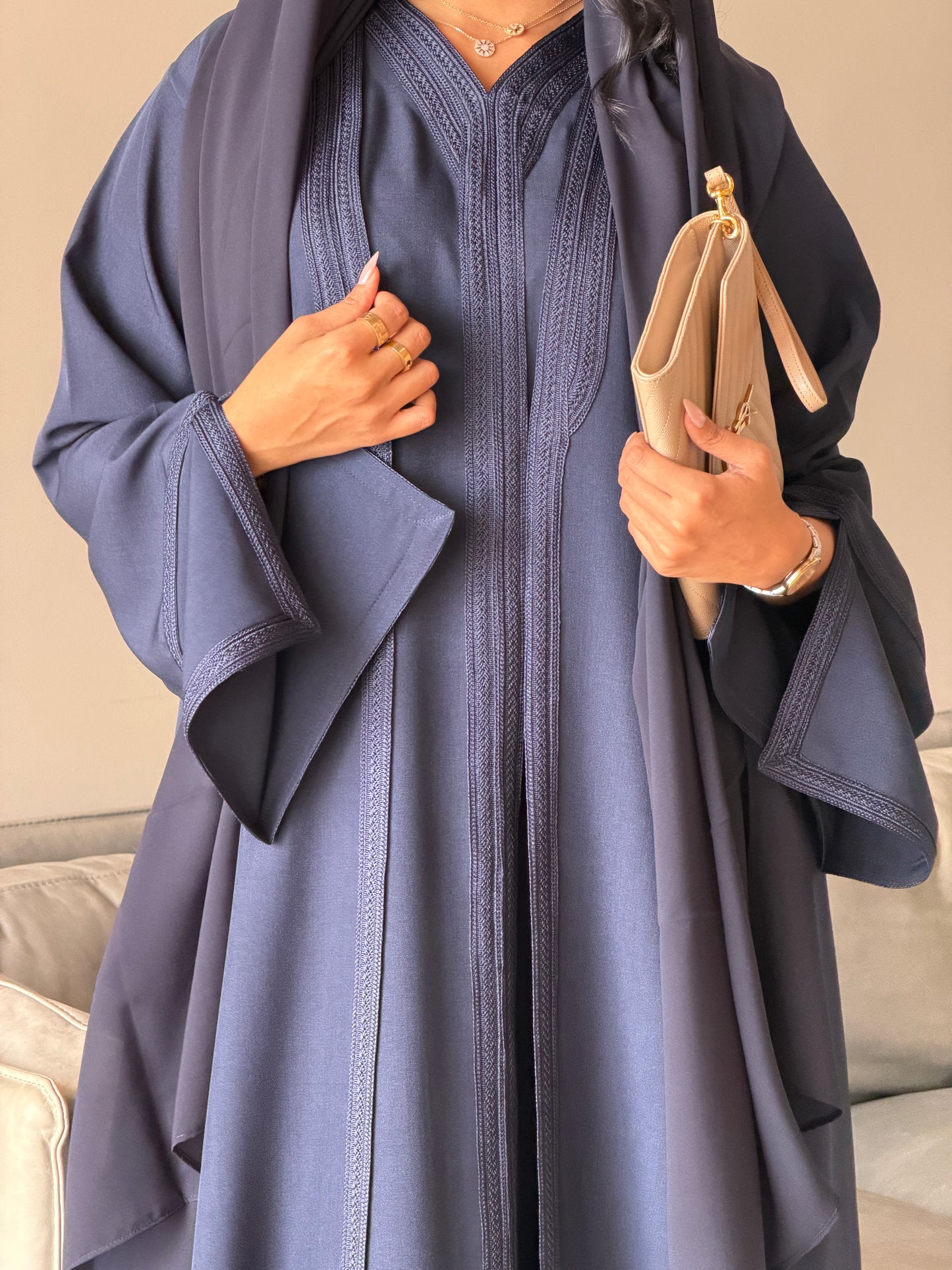 AZRA ABAYA