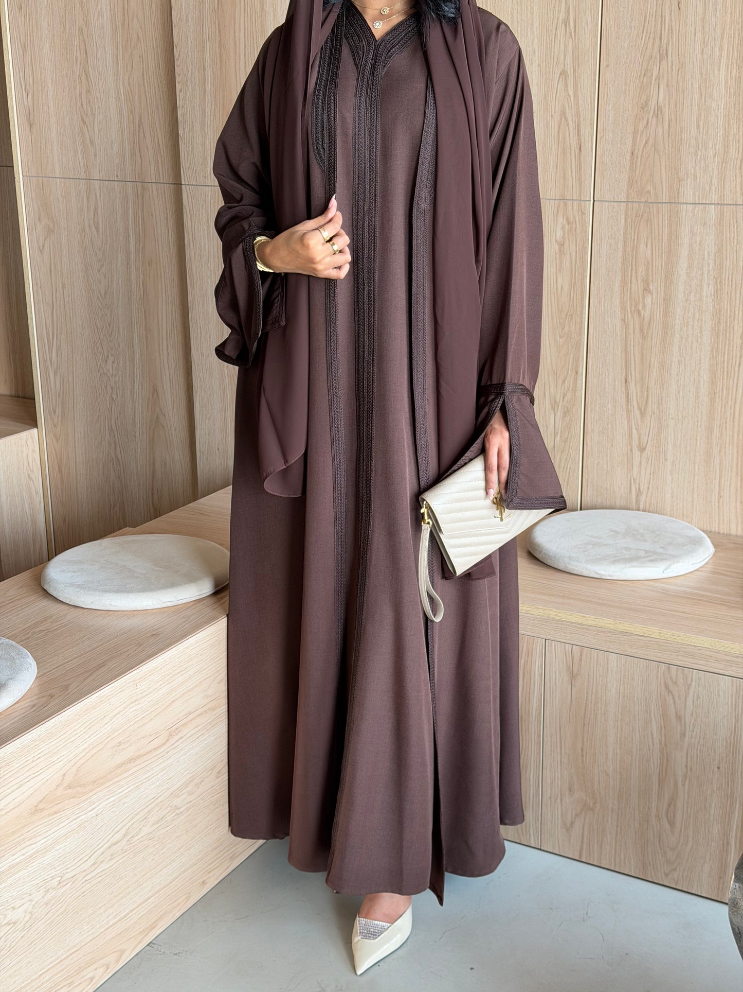 AZRA ABAYA