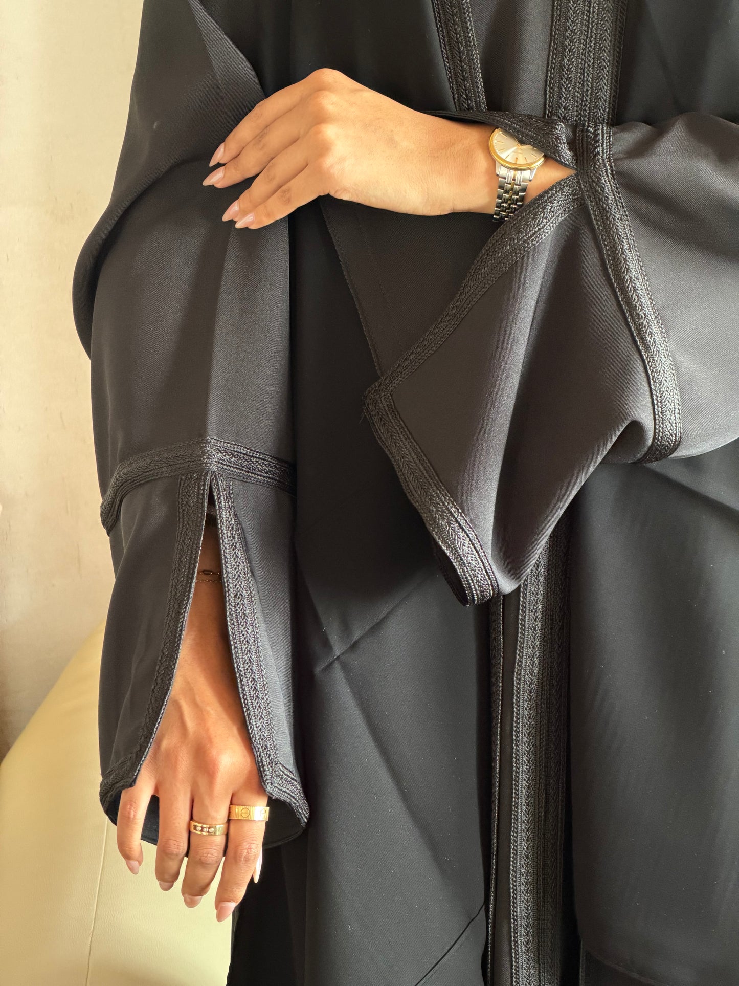 AZRA ABAYA