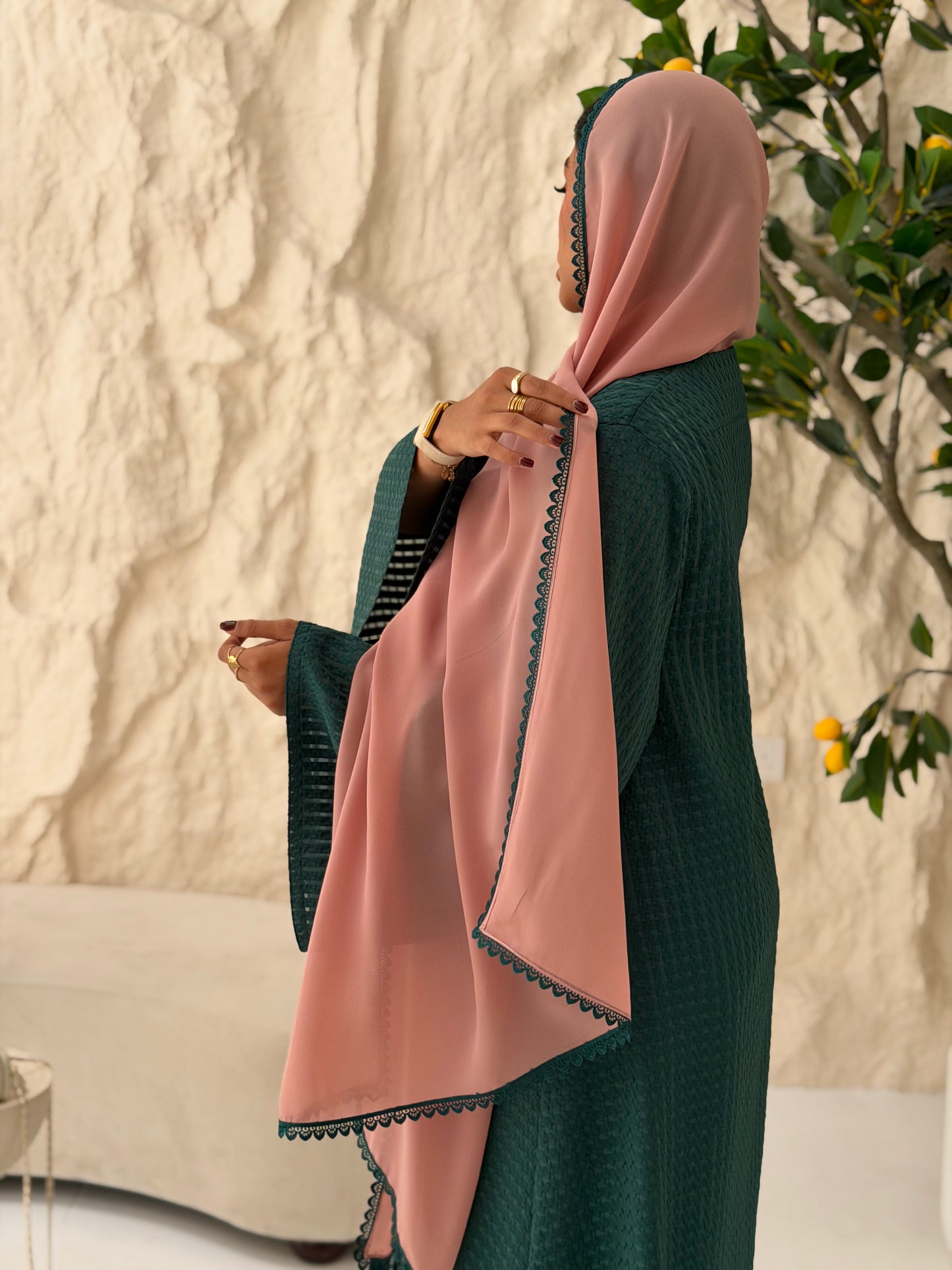 DAISY ABAYA
