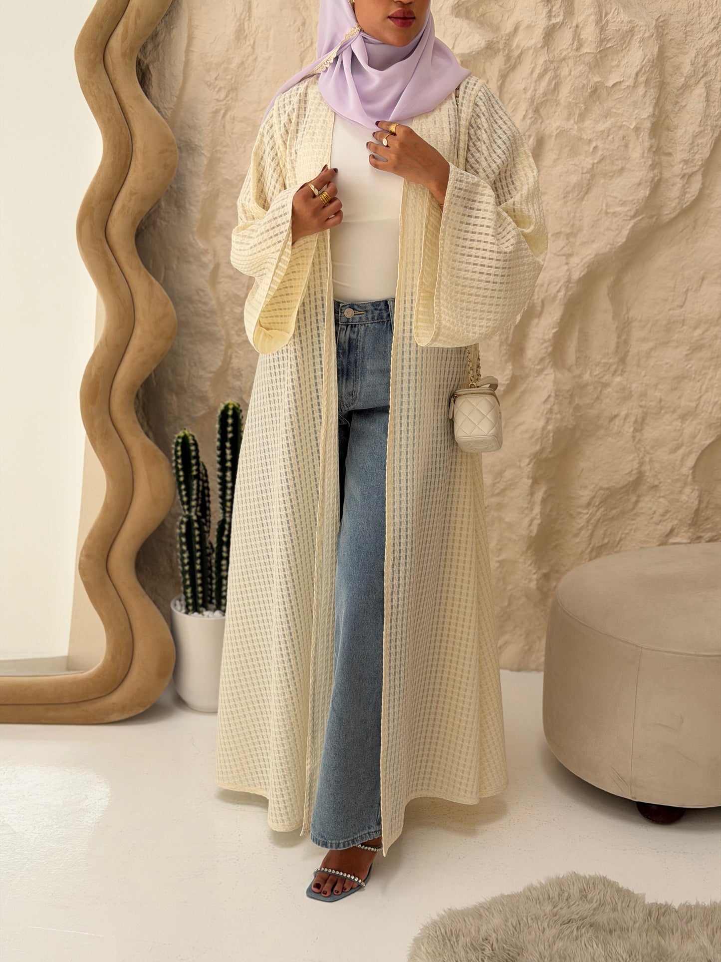DAISY ABAYA
