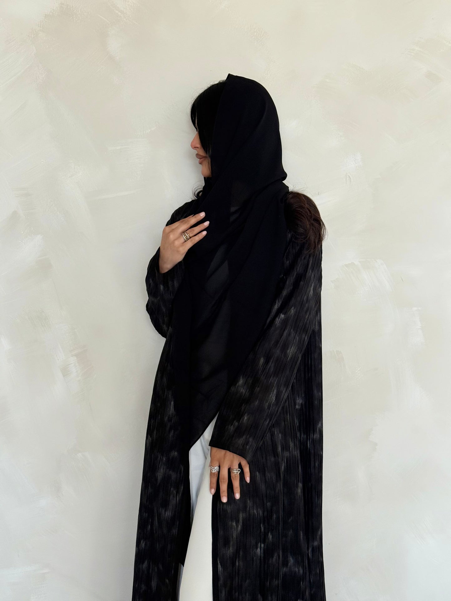 LUMI ABAYA