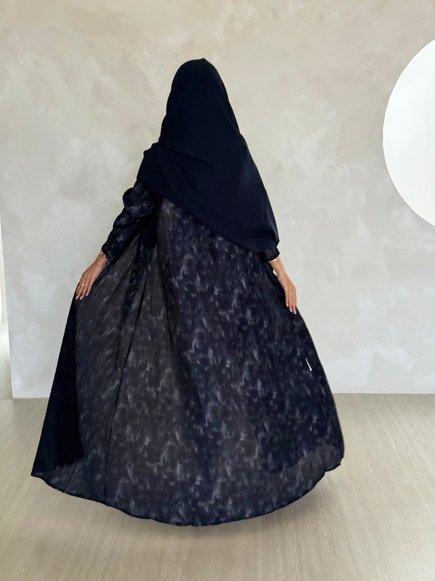 LUMI ABAYA