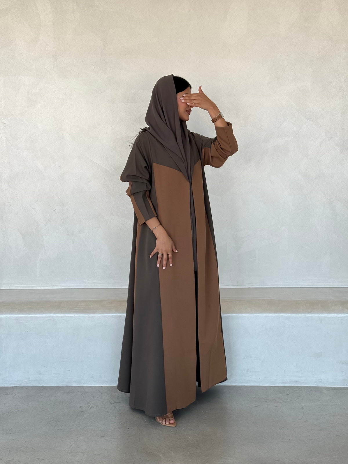 LASORE ABAYA