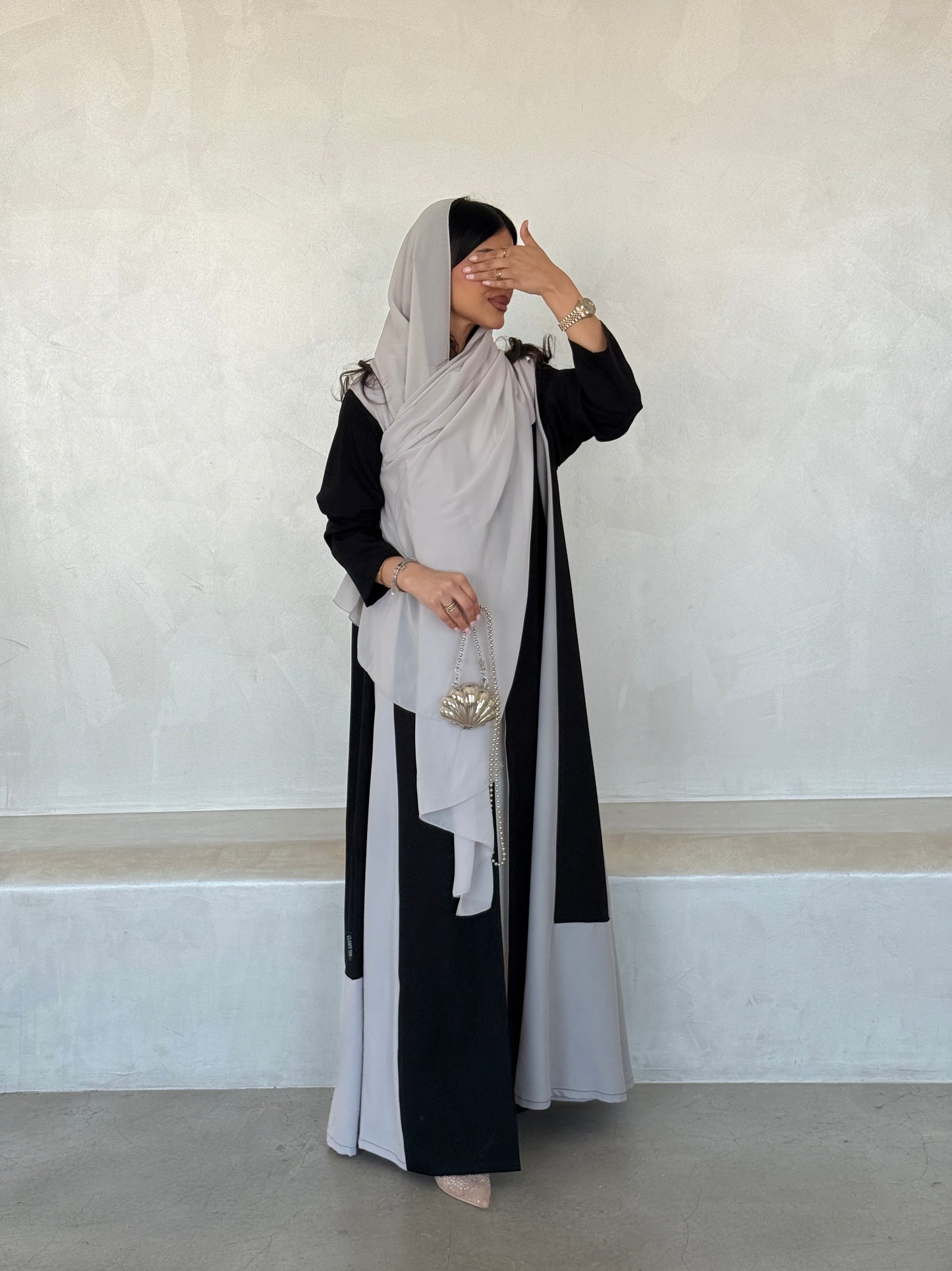 LYVA ABAYA
