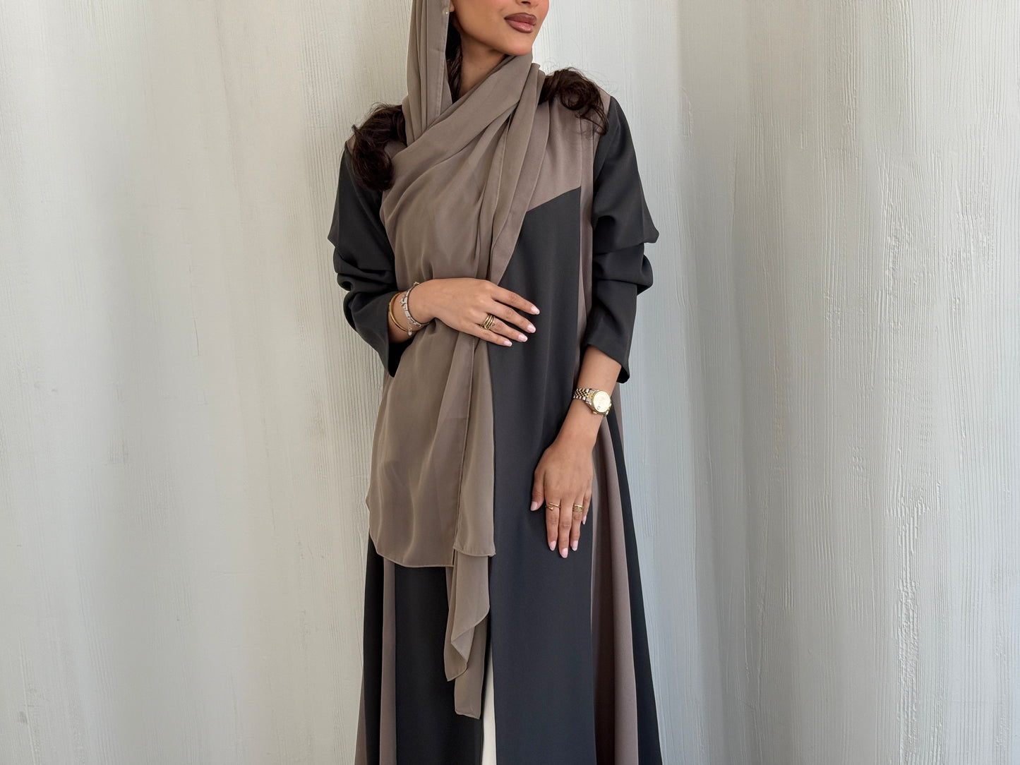 LYVA ABAYA