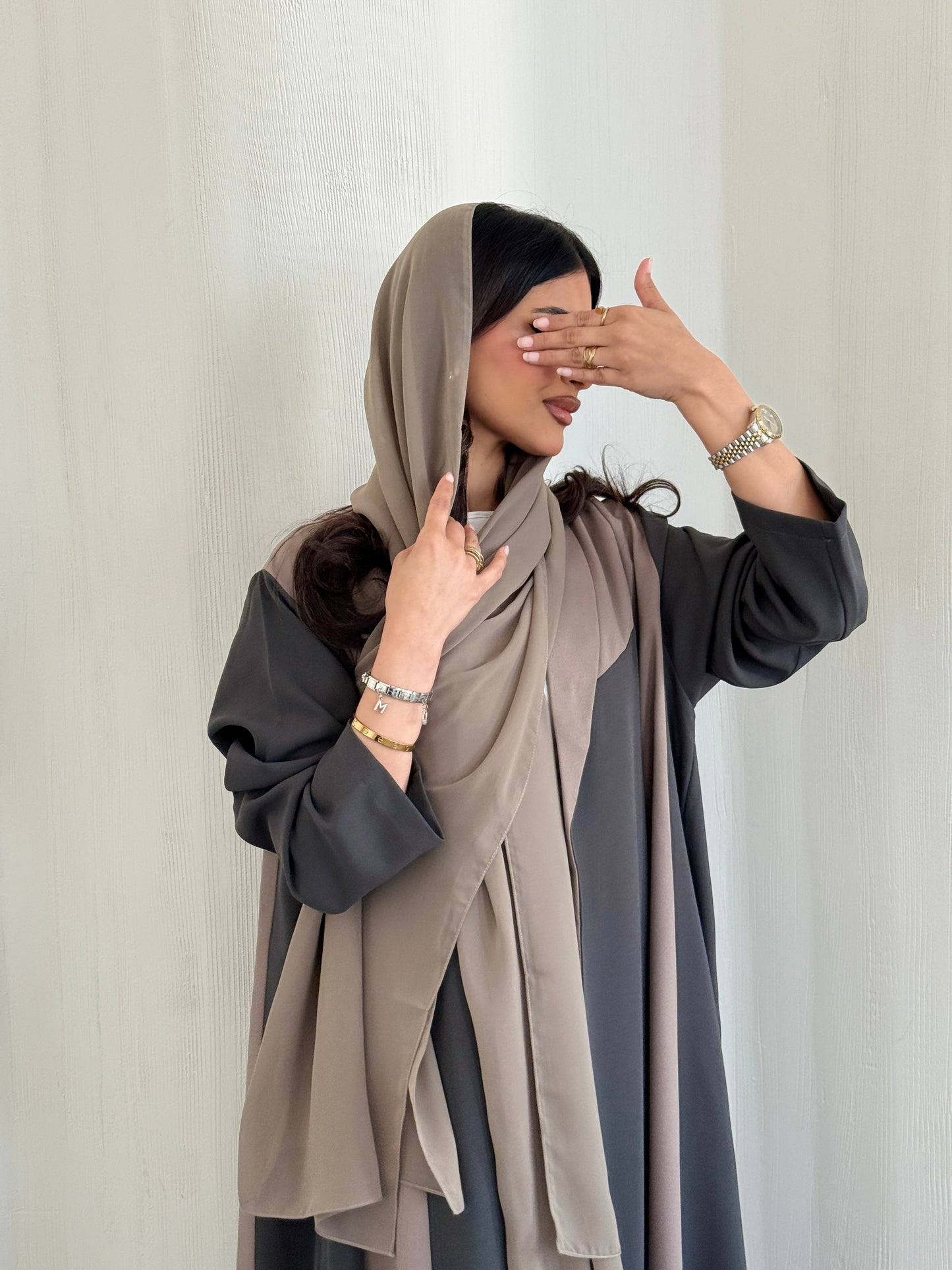 LYVA ABAYA