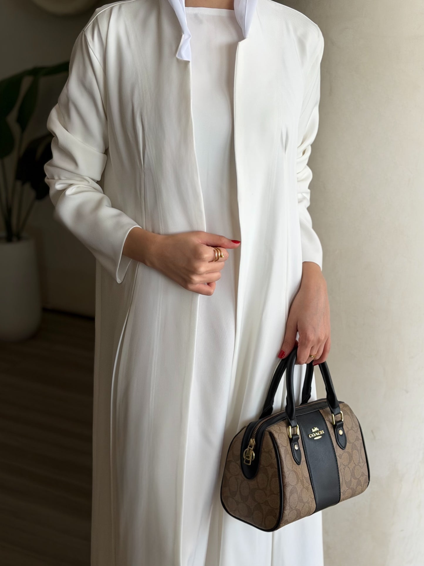 NOUF ABAYA