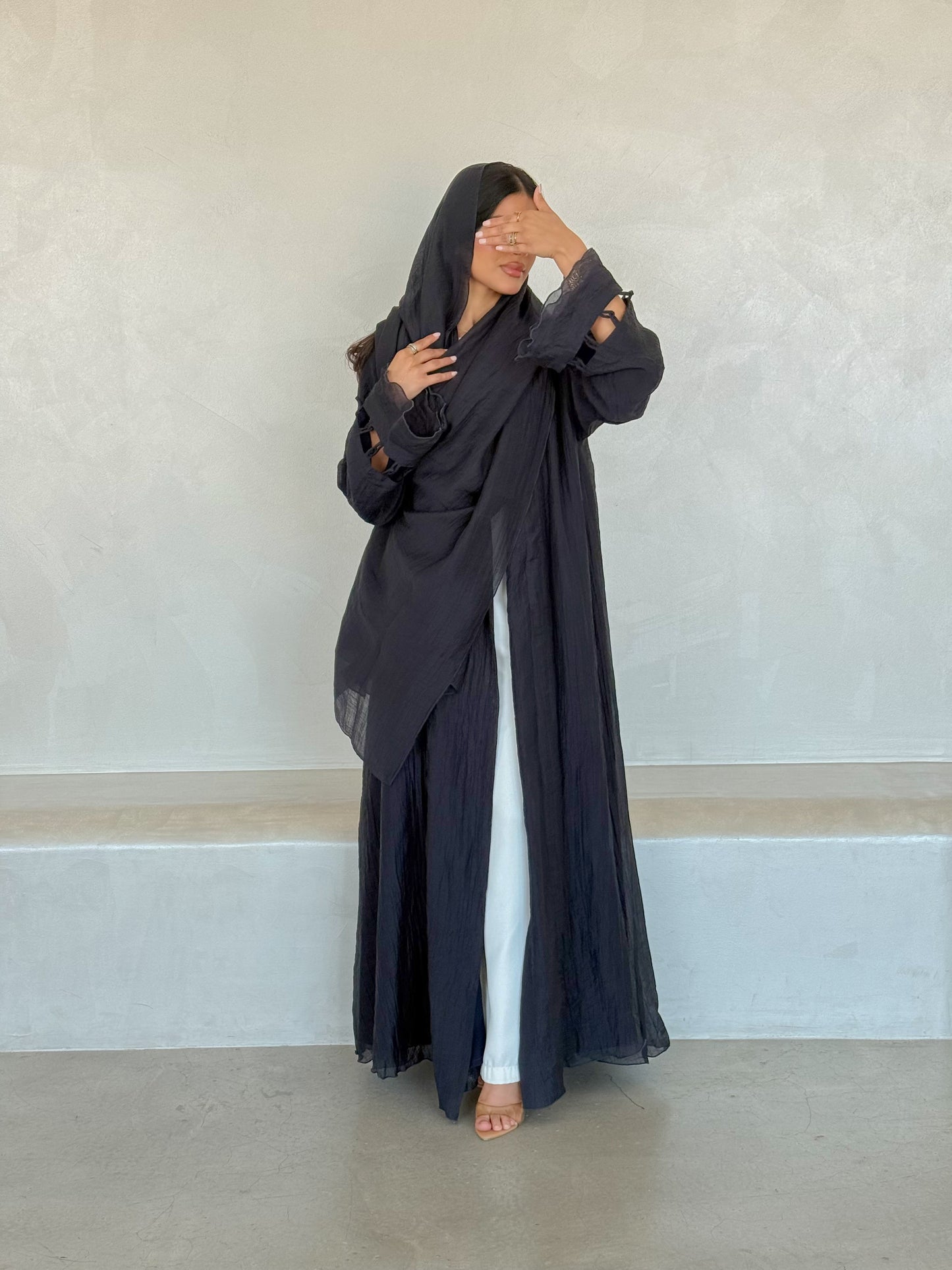 OVIA ABAYA