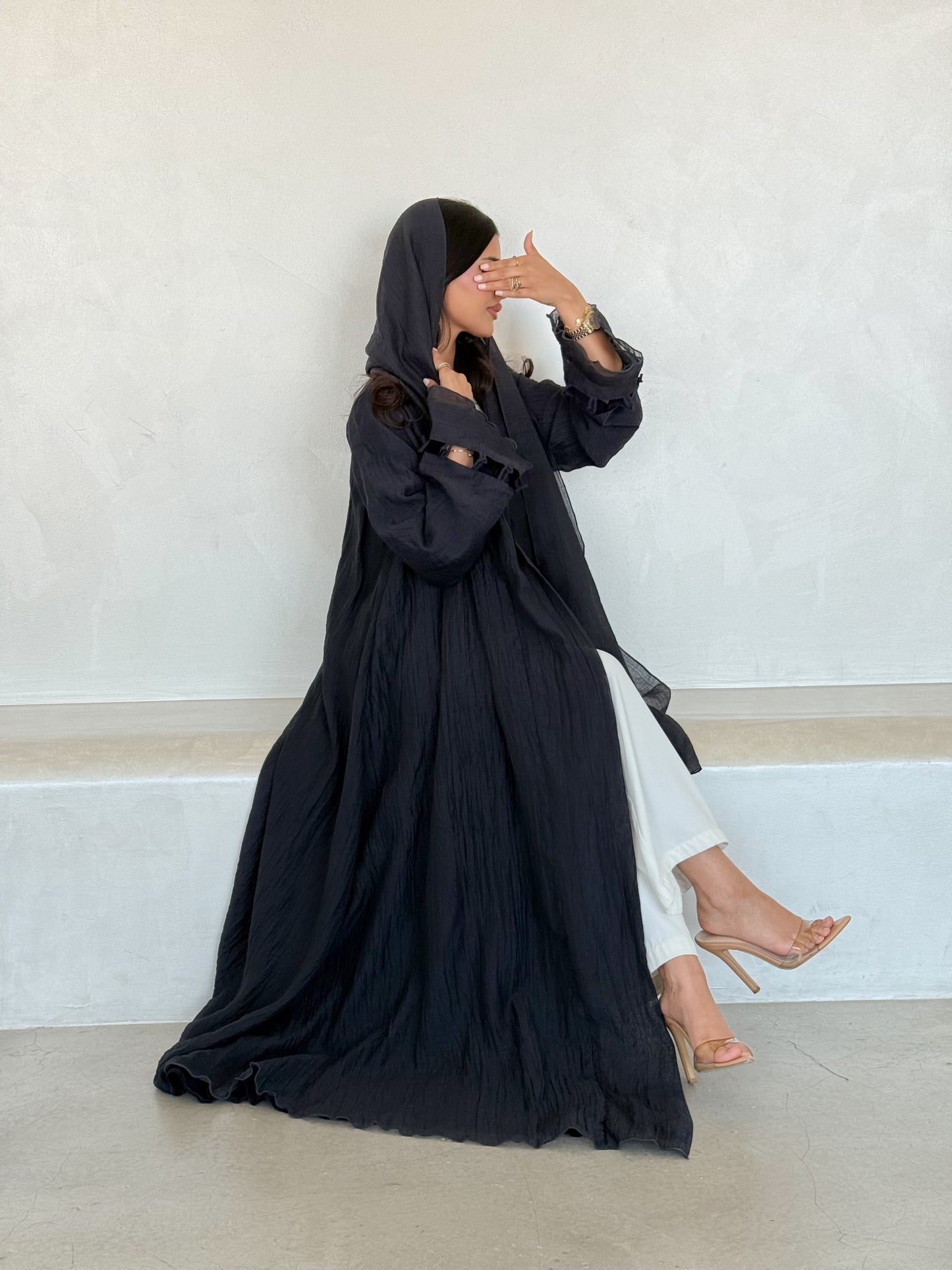 OVIA ABAYA