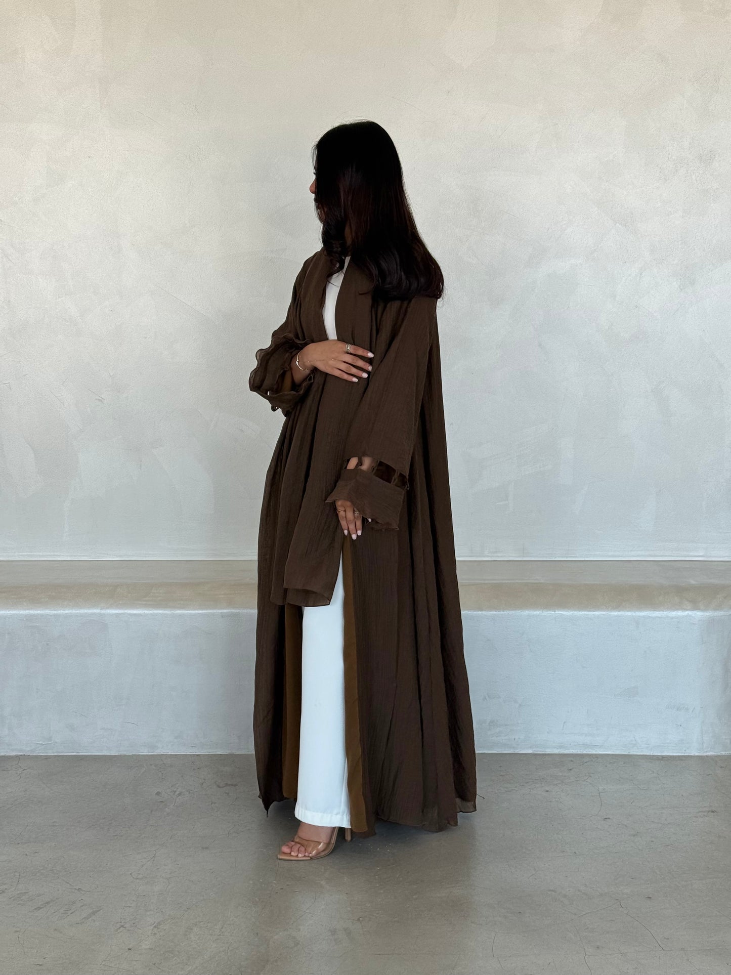 OVIA ABAYA