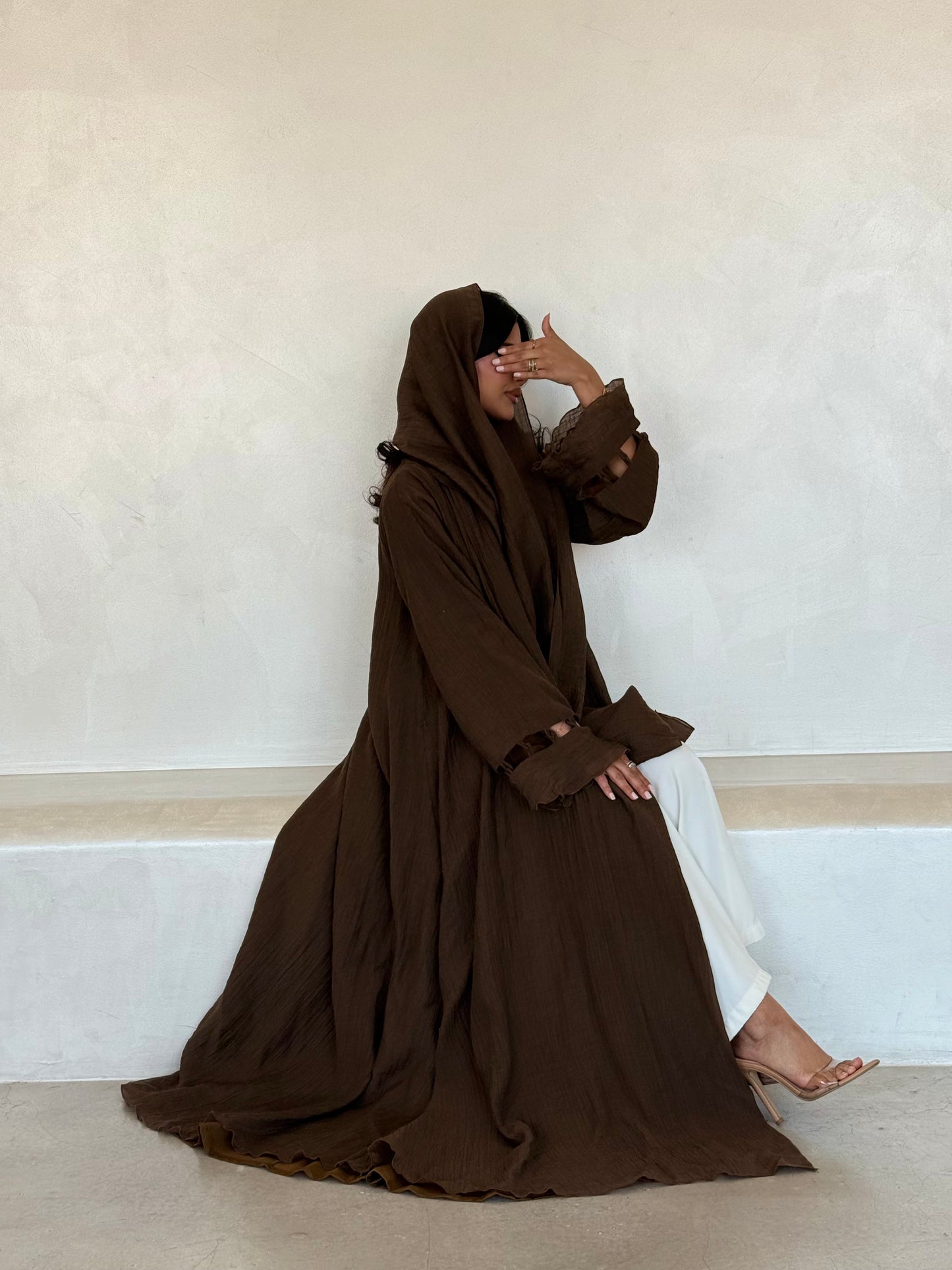OVIA ABAYA