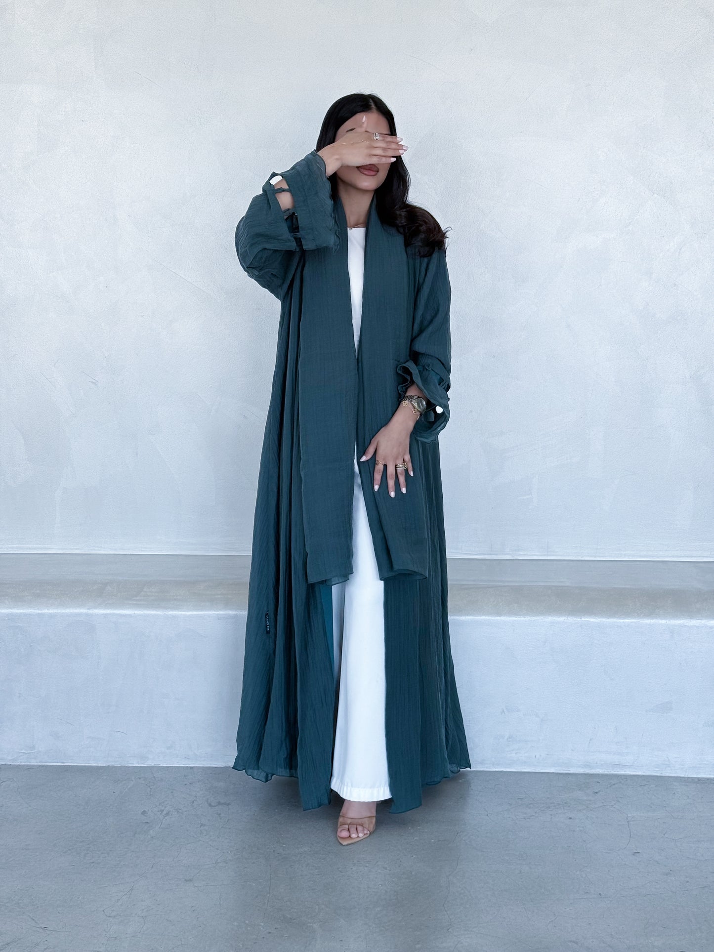 OVIA ABAYA