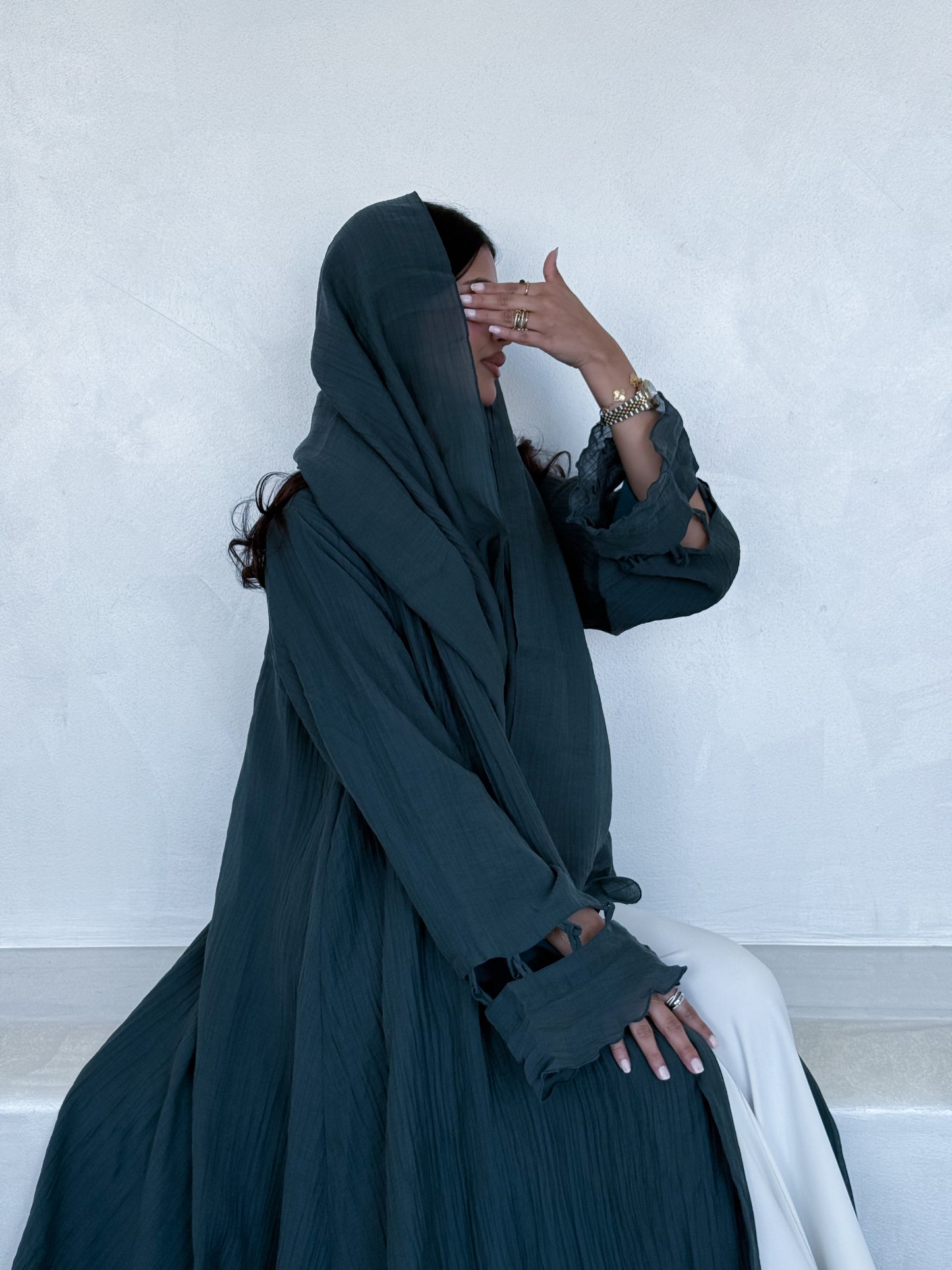 OVIA ABAYA
