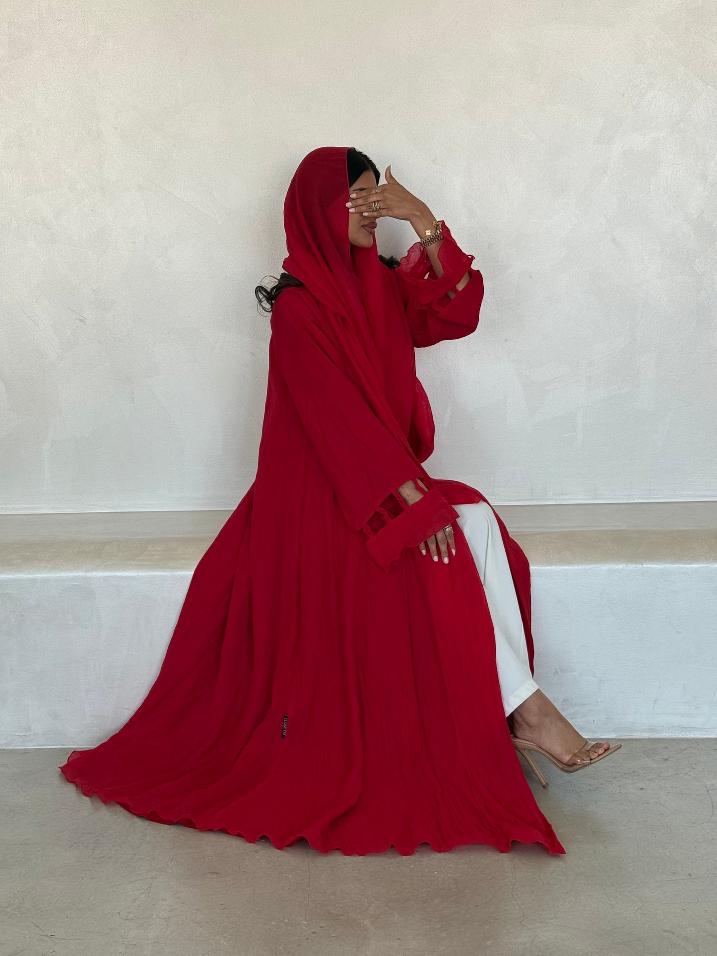 OVIA ABAYA