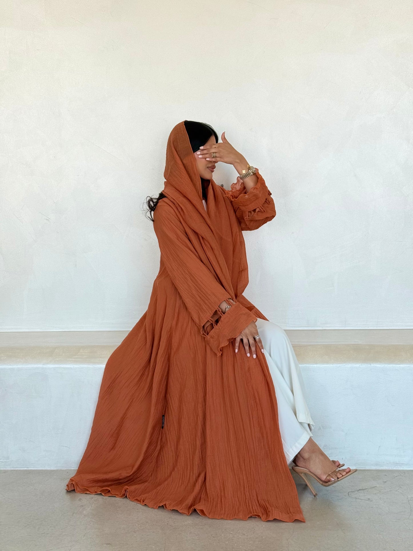 OVIA ABAYA