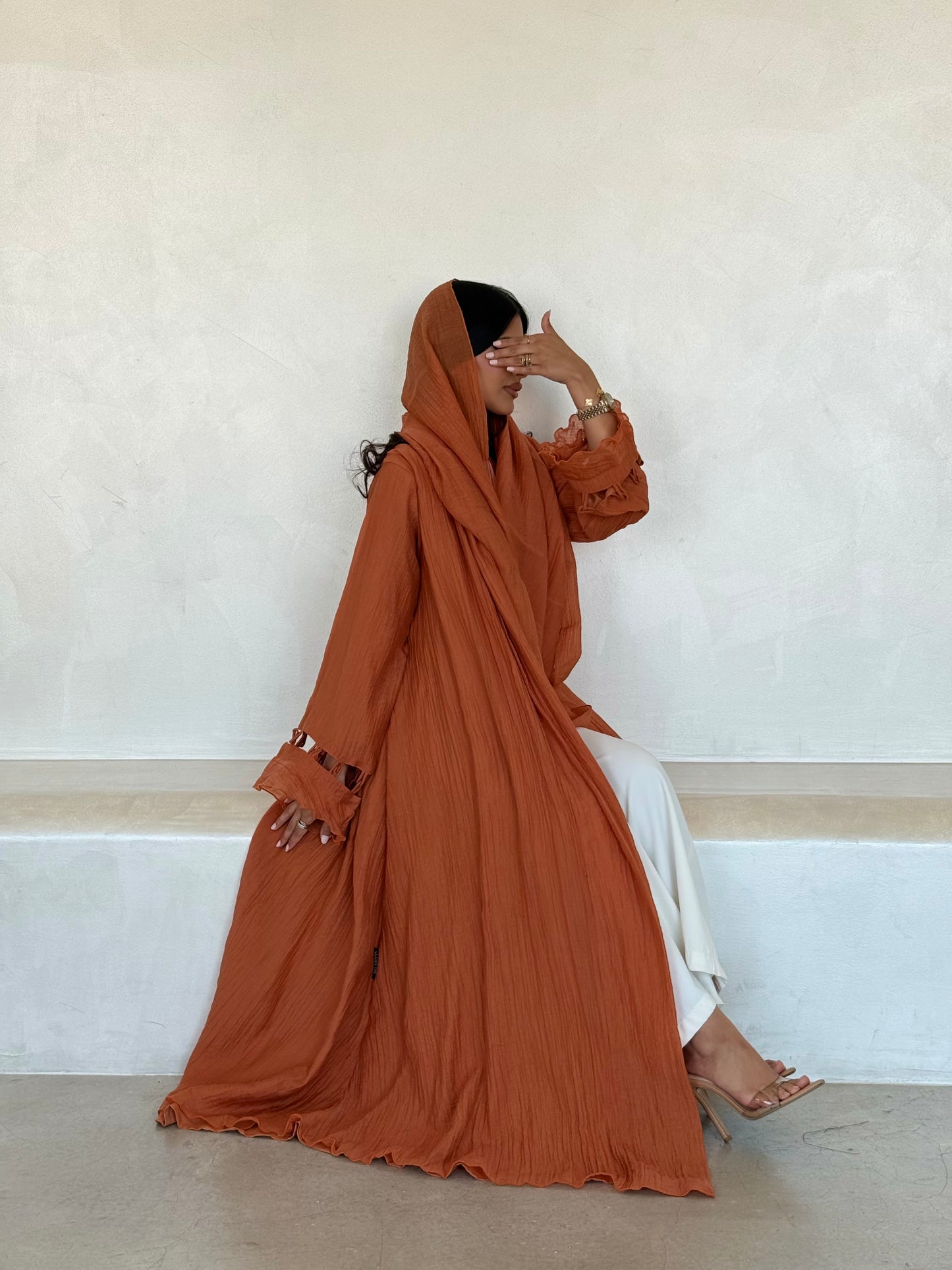 OVIA ABAYA