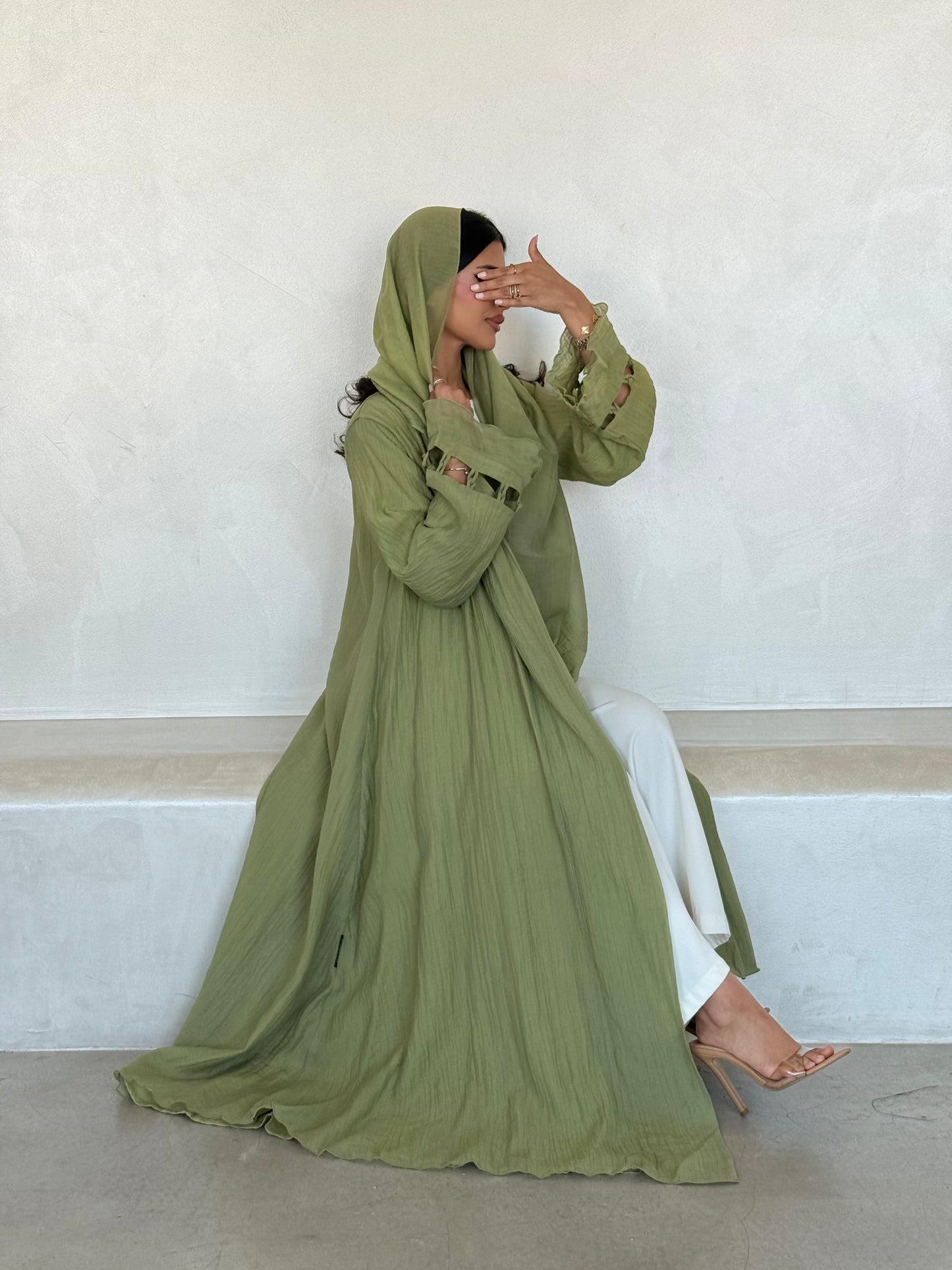 OVIA ABAYA