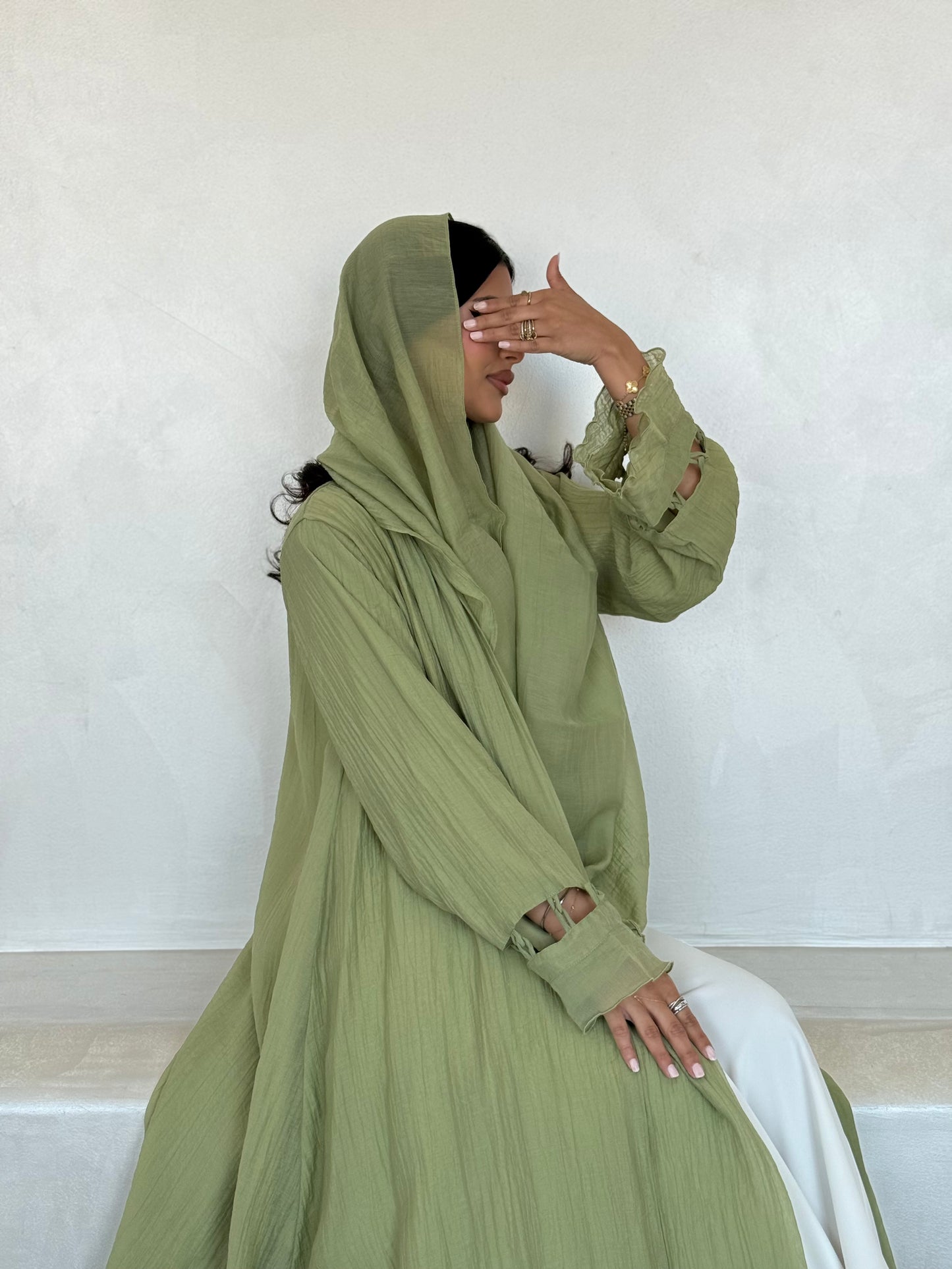 OVIA ABAYA