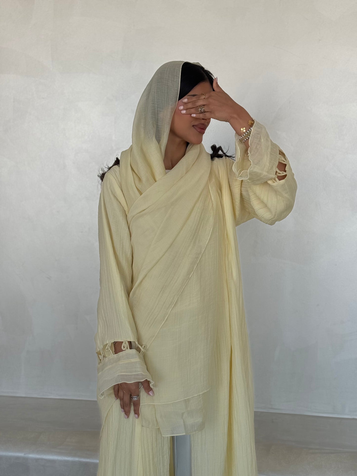 OVIA ABAYA
