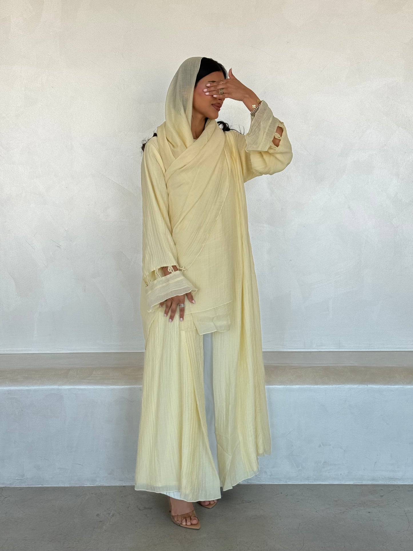 OVIA ABAYA