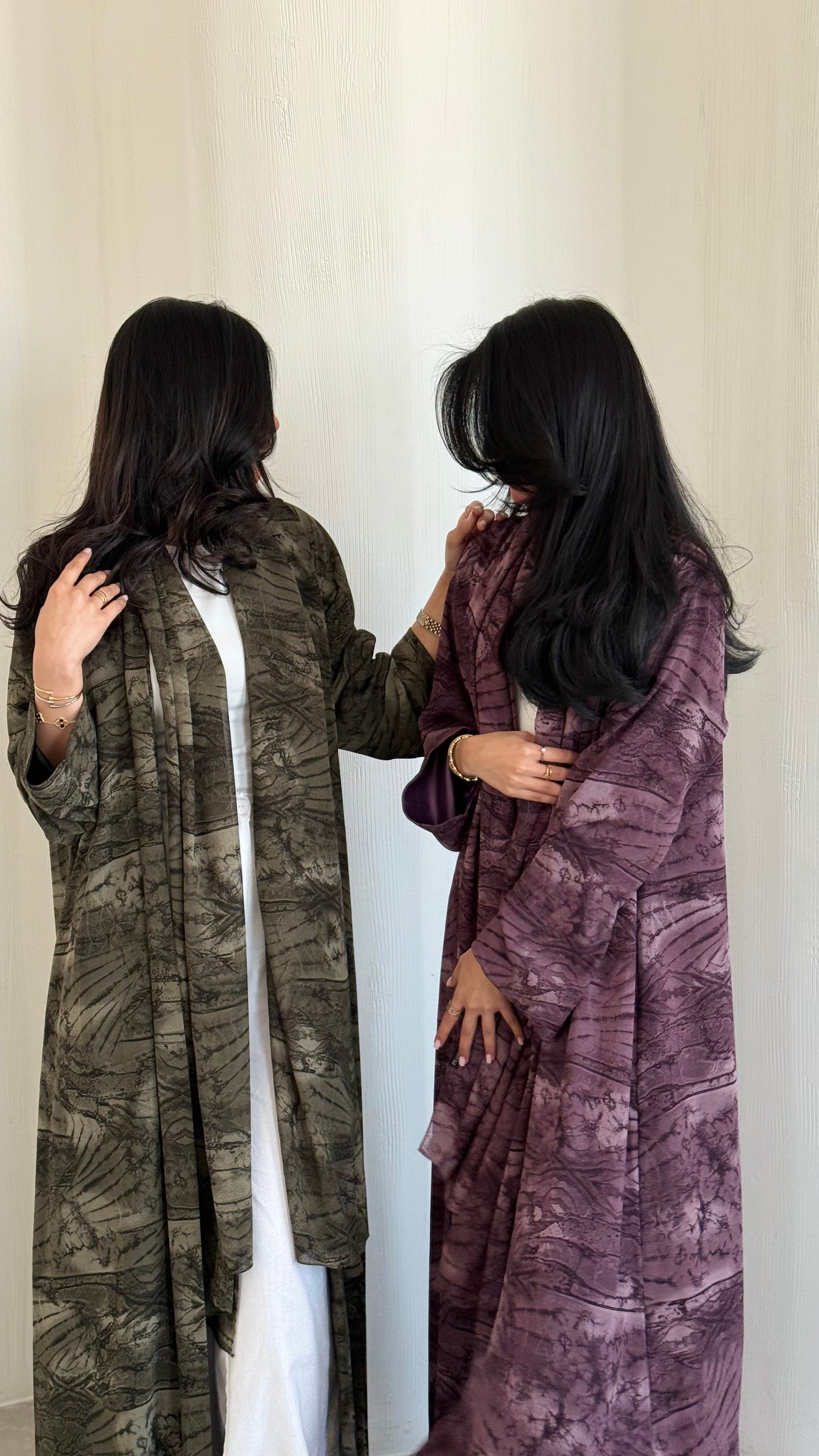 VELISSE ABAYA