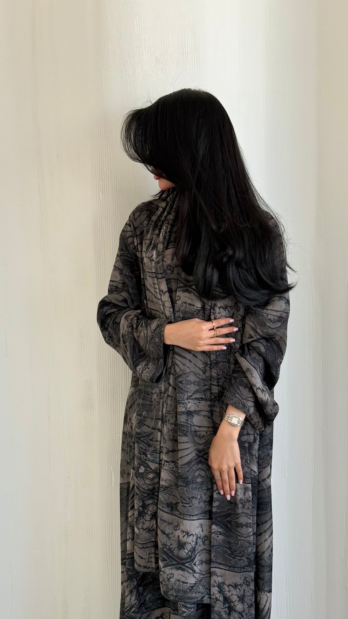 VELISSE ABAYA