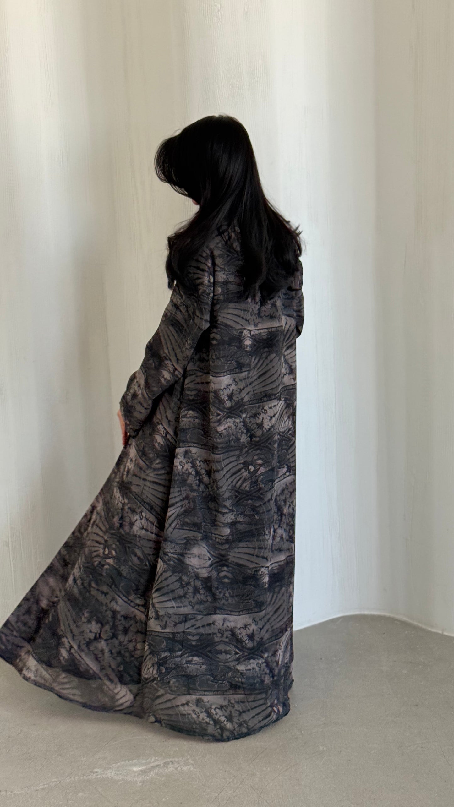 VELISSE ABAYA