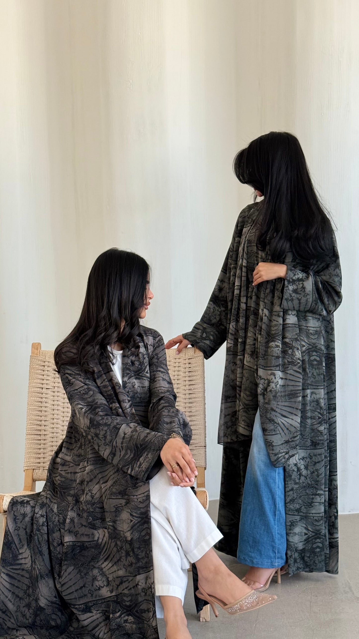 VELISSE ABAYA