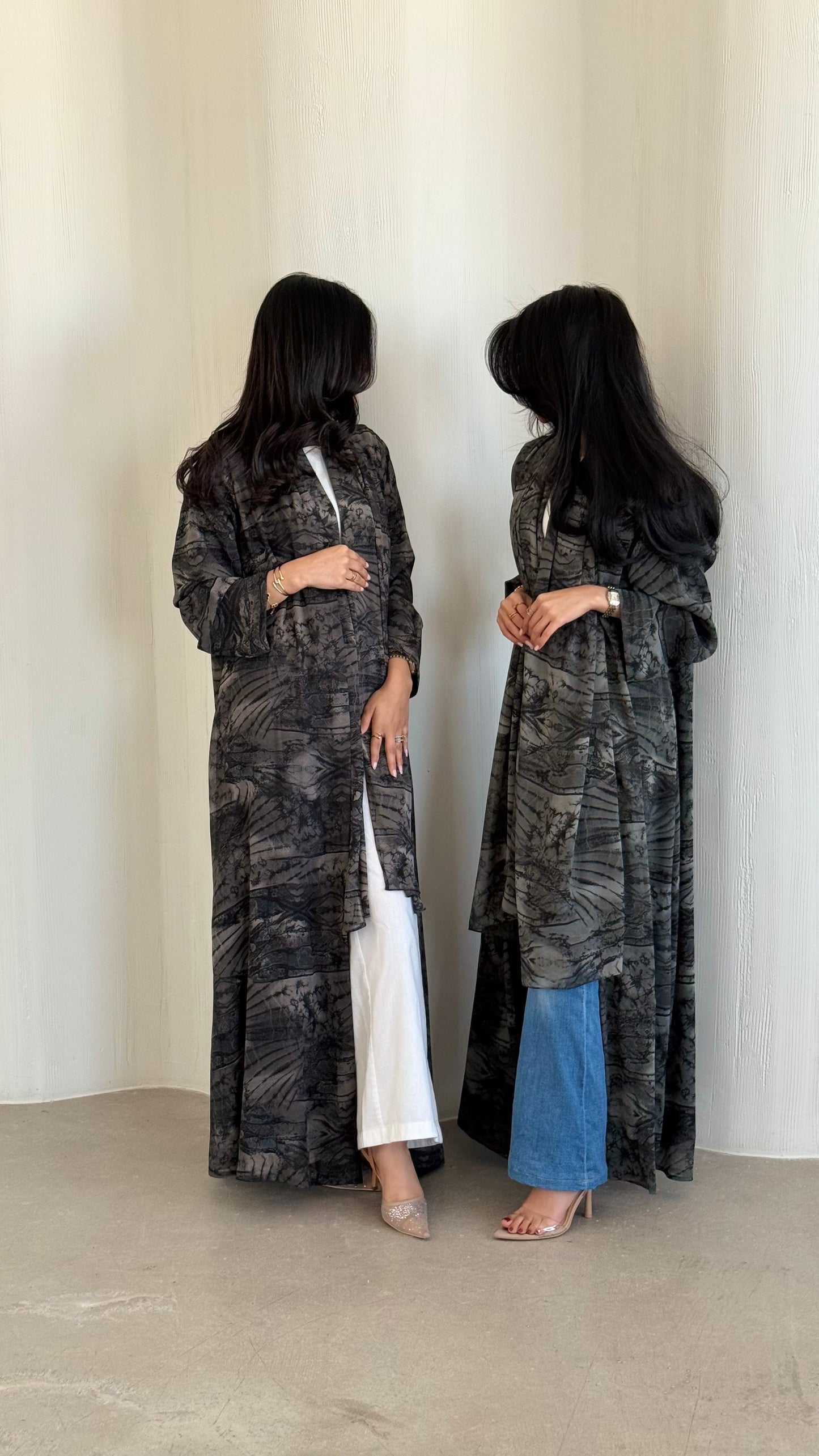 VELISSE ABAYA