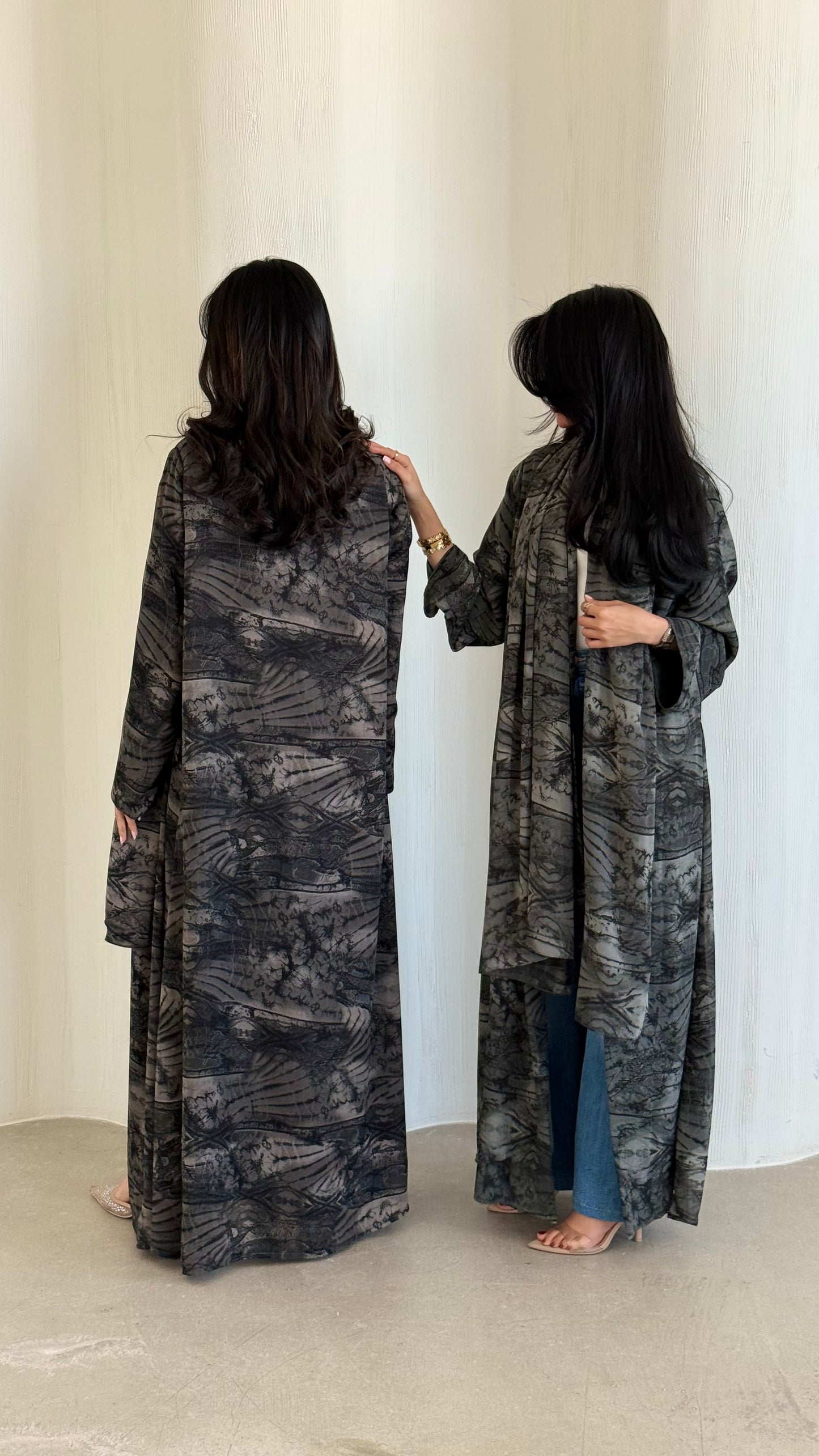 VELISSE ABAYA