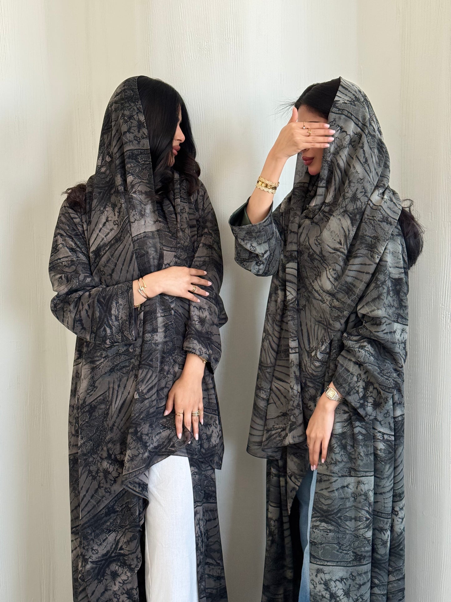 VELISSE ABAYA