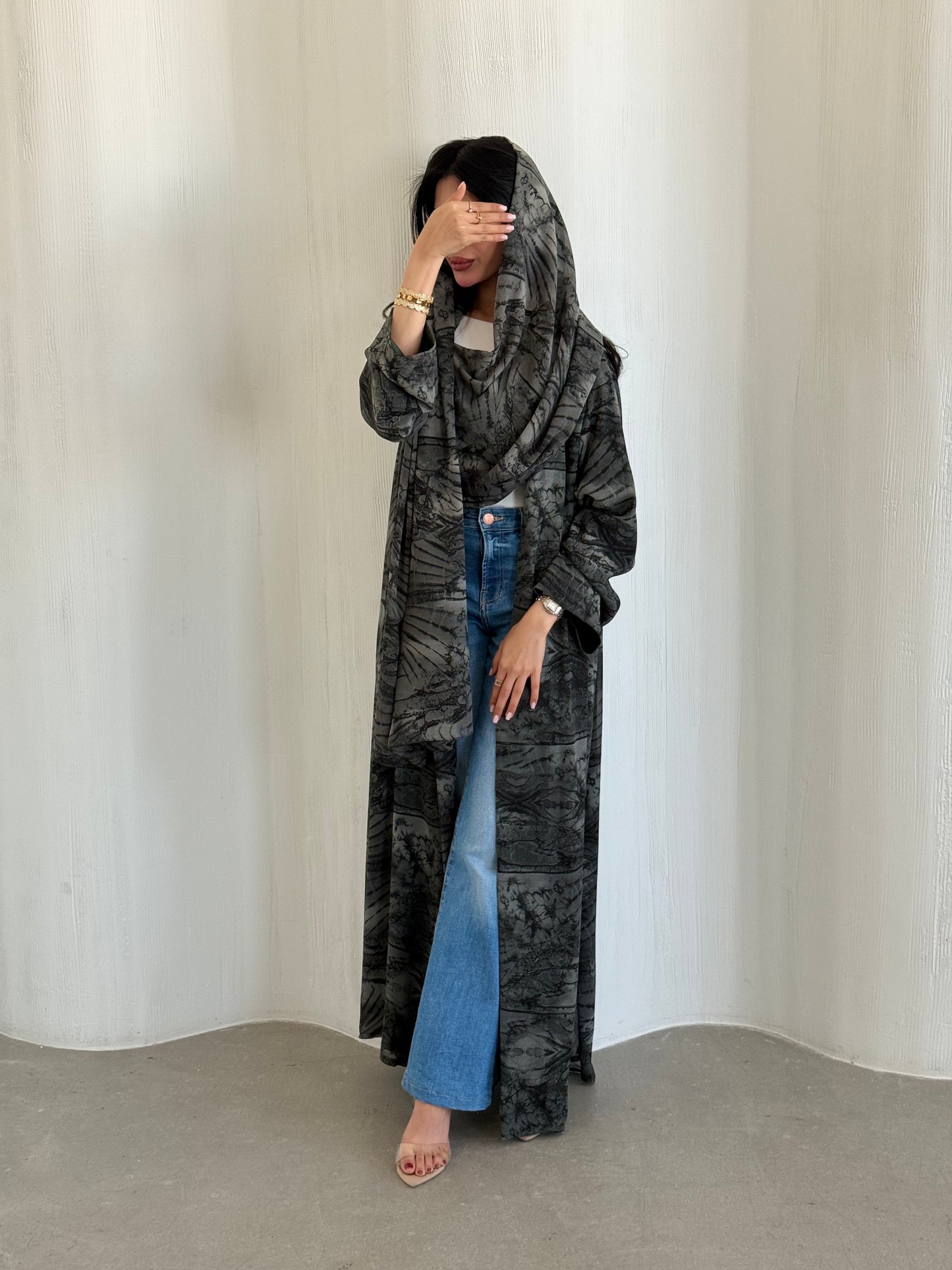 VELISSE ABAYA