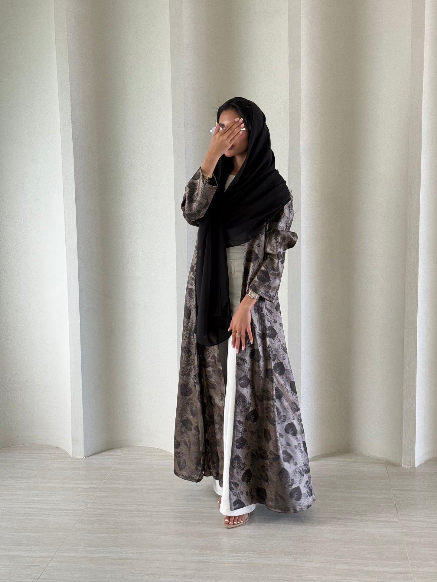 AURA ABAYA