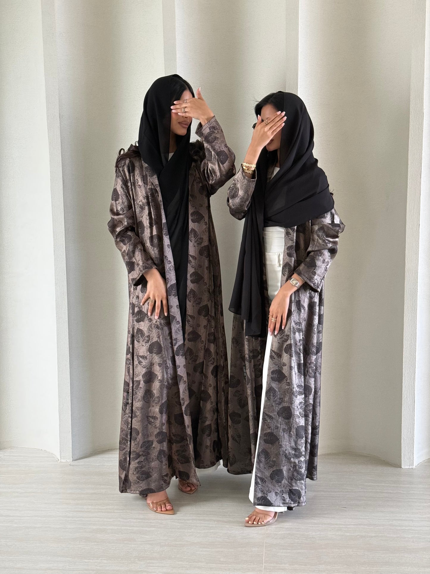 AURA ABAYA