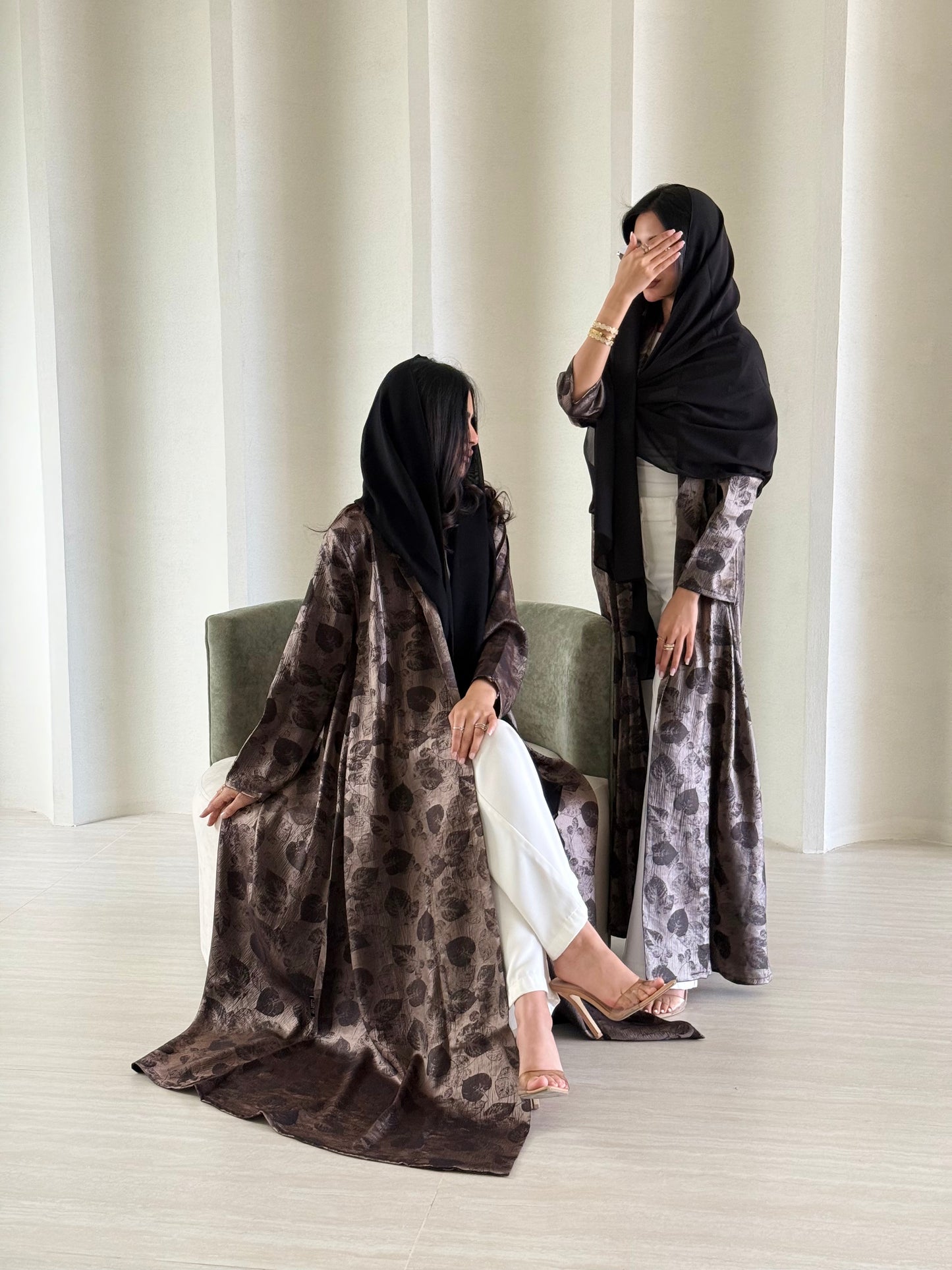 AURA ABAYA
