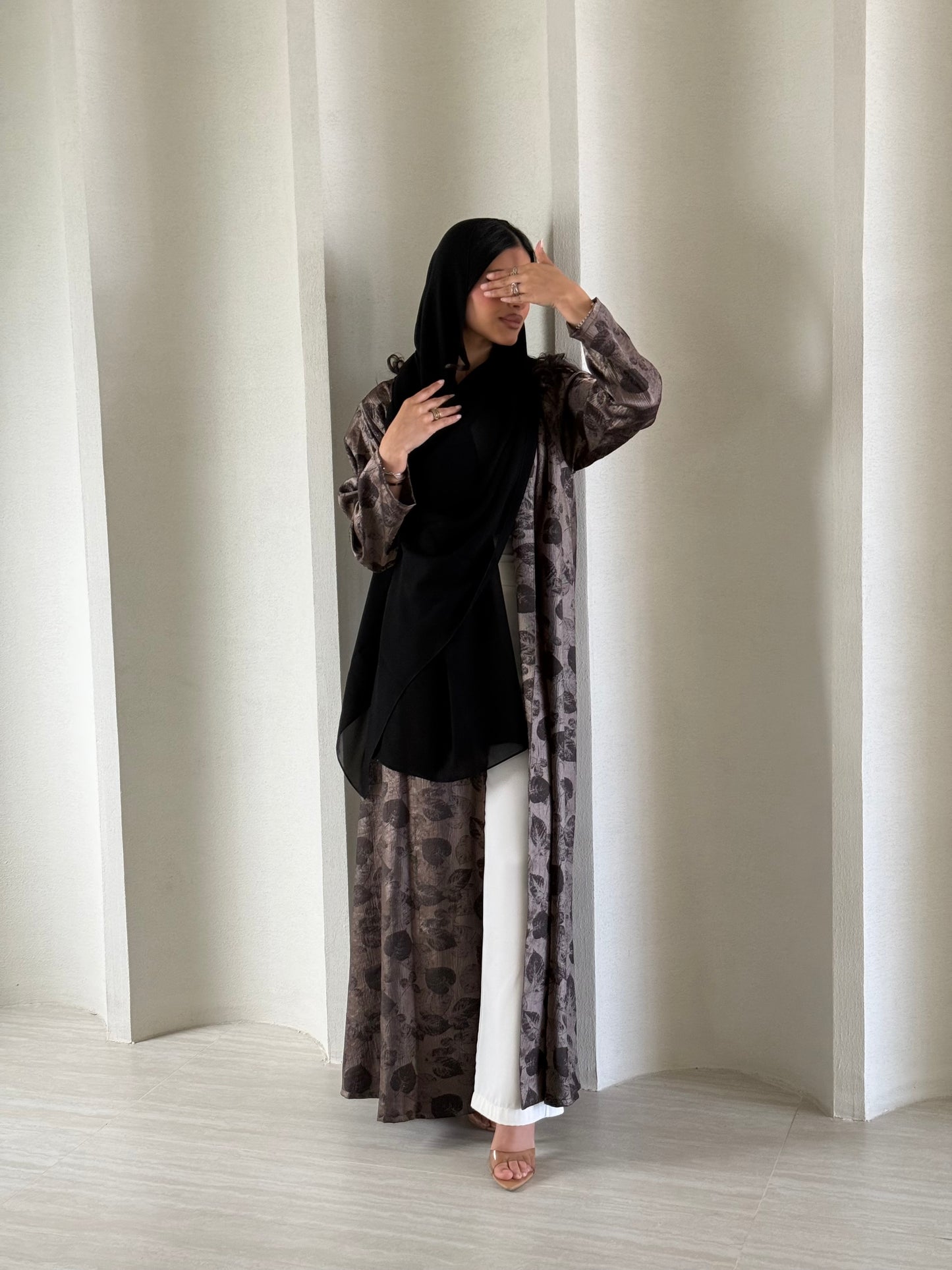 AURA ABAYA