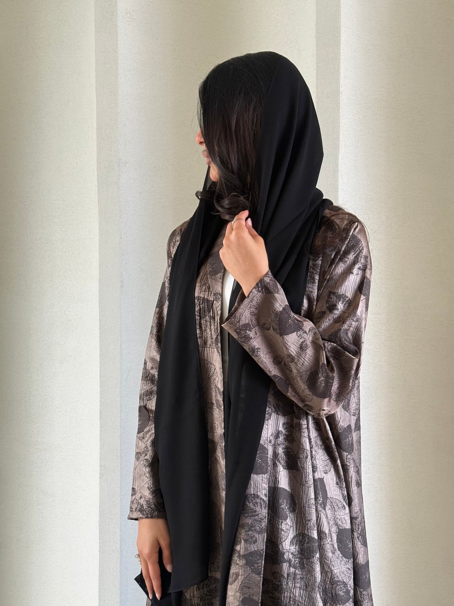 AURA ABAYA