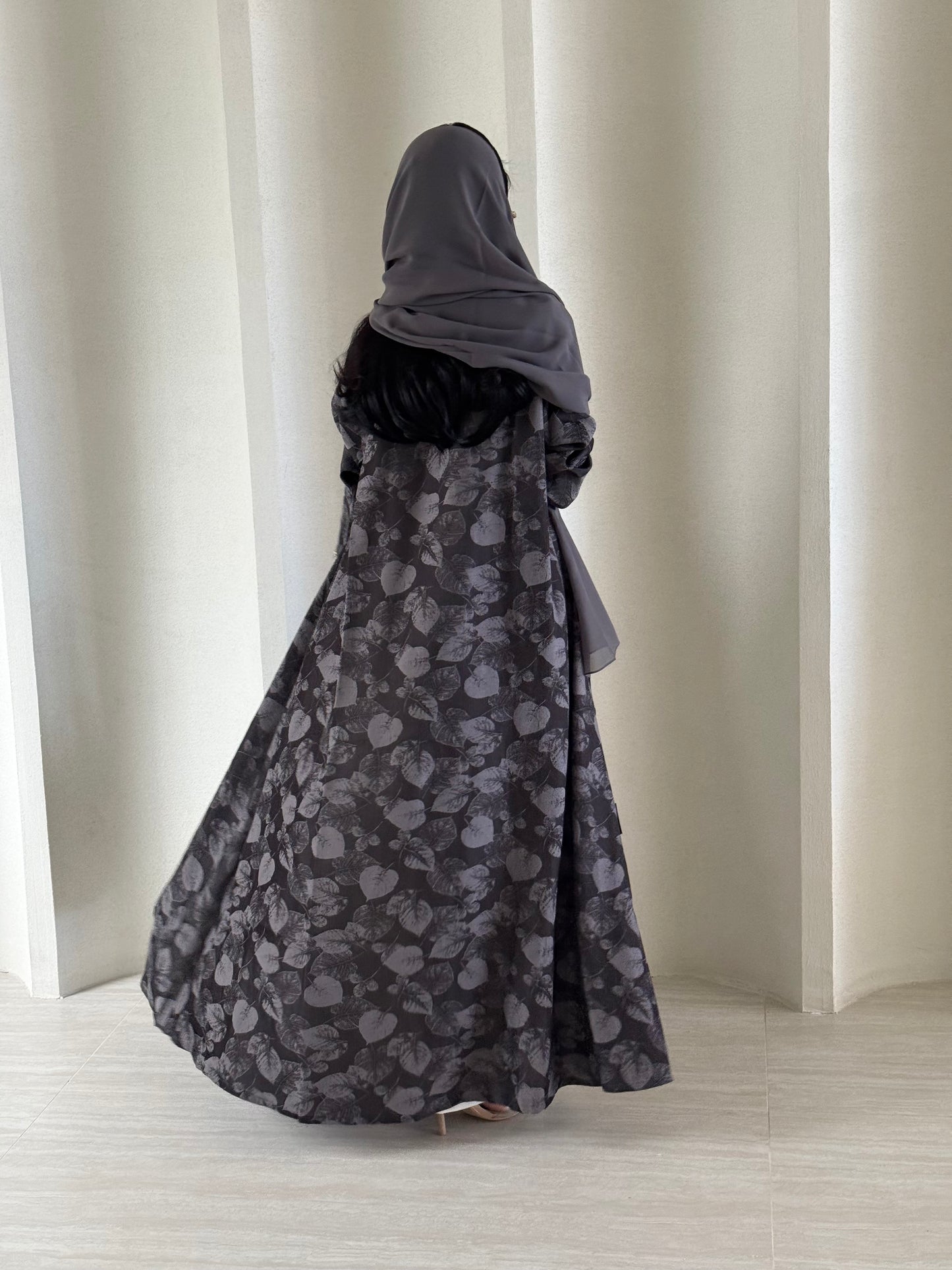 AURA ABAYA