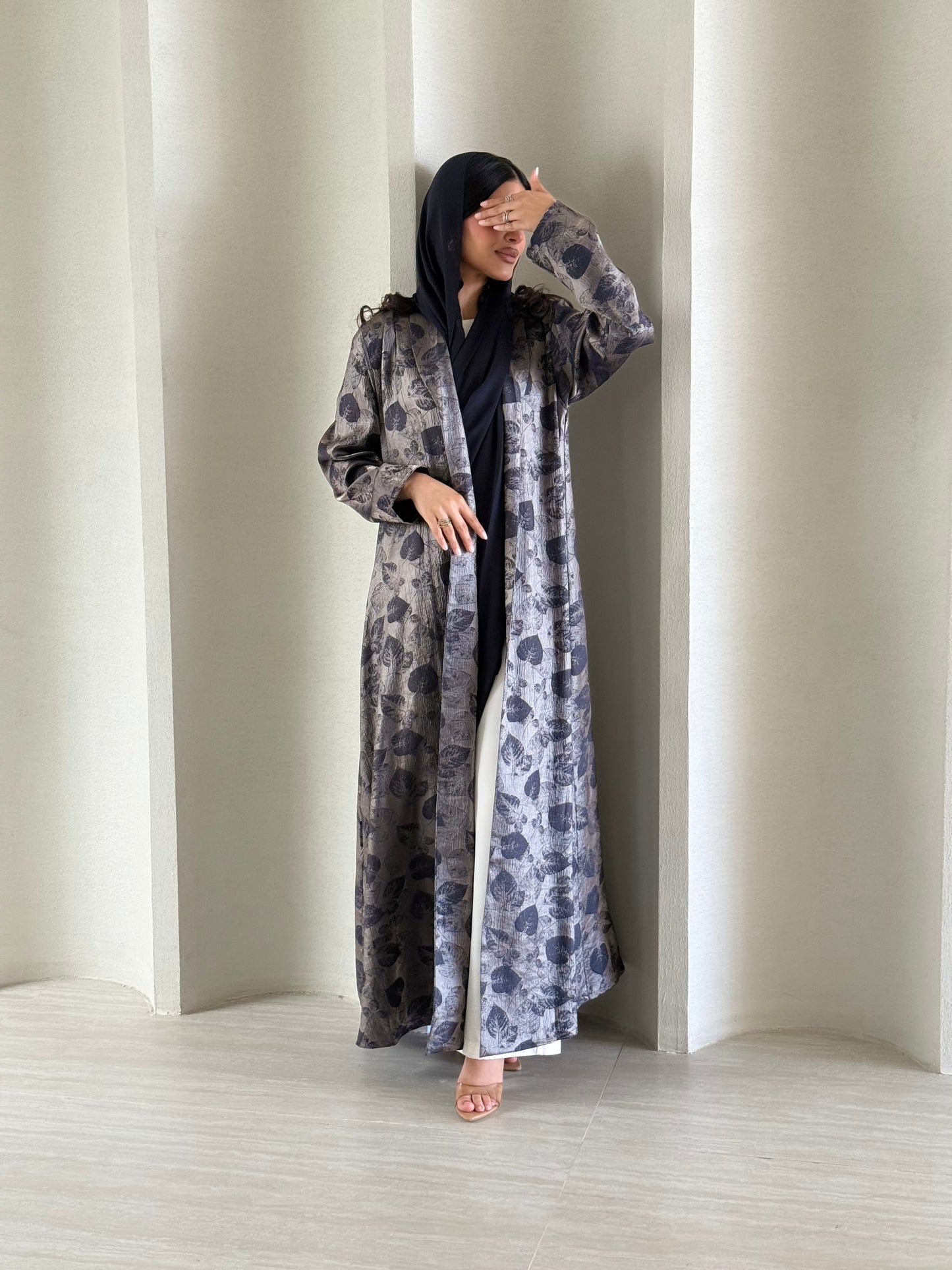 AURA ABAYA