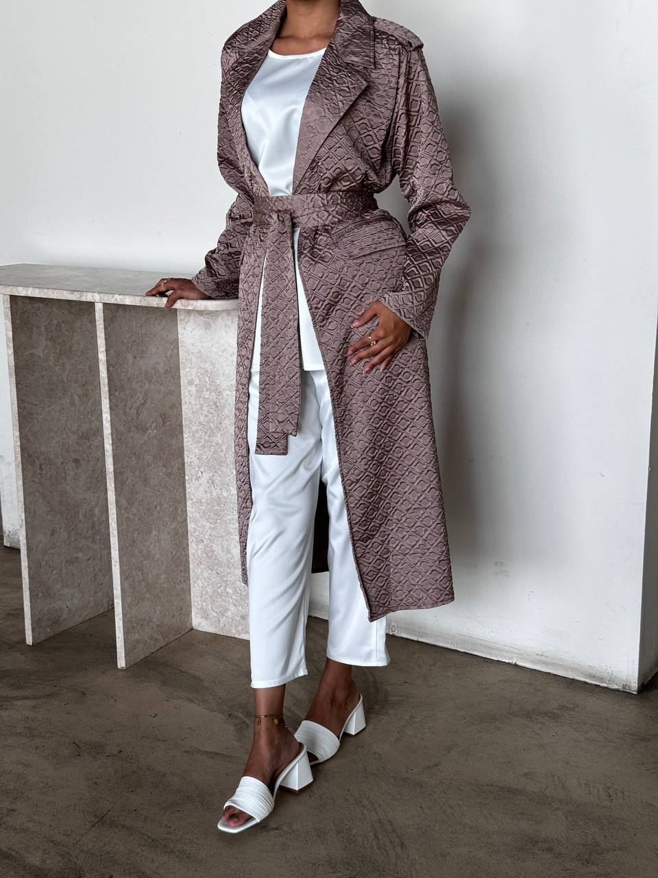 SOFI BLAZER