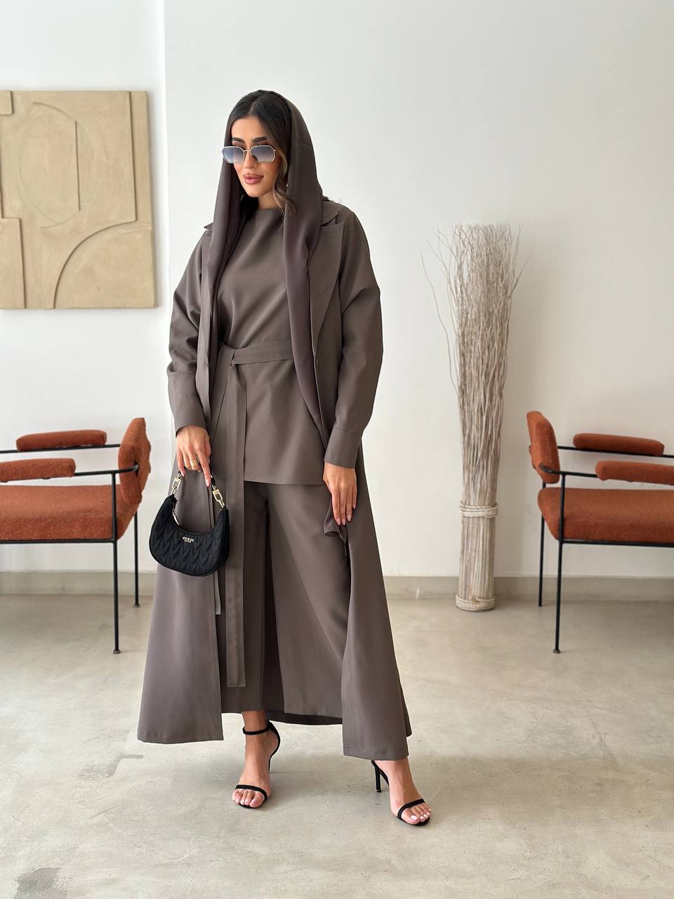 INDEPENDENT ABAYA