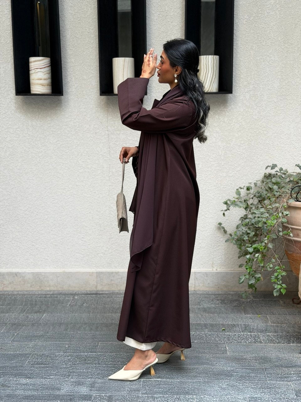 VEYA ABAYA